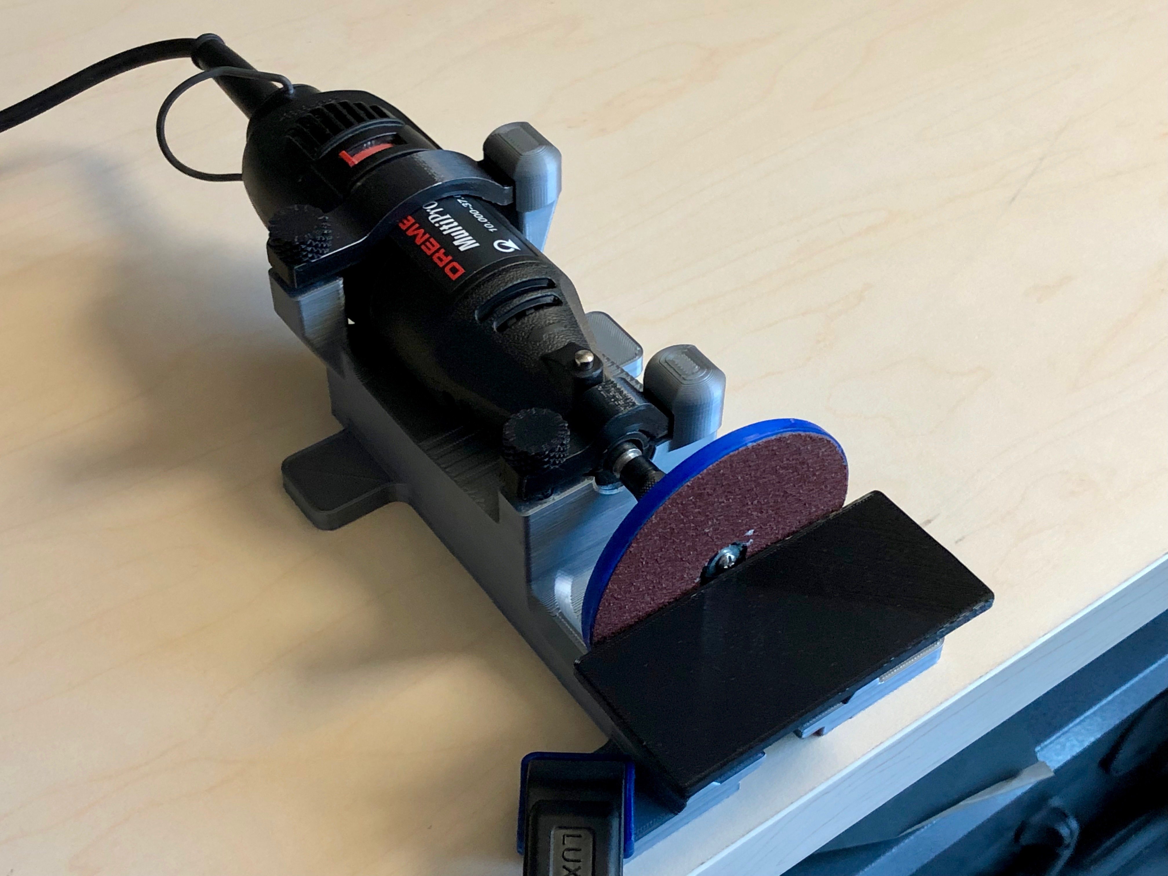 Miniatura 2 do modelo 3D Dremel Disc Sander