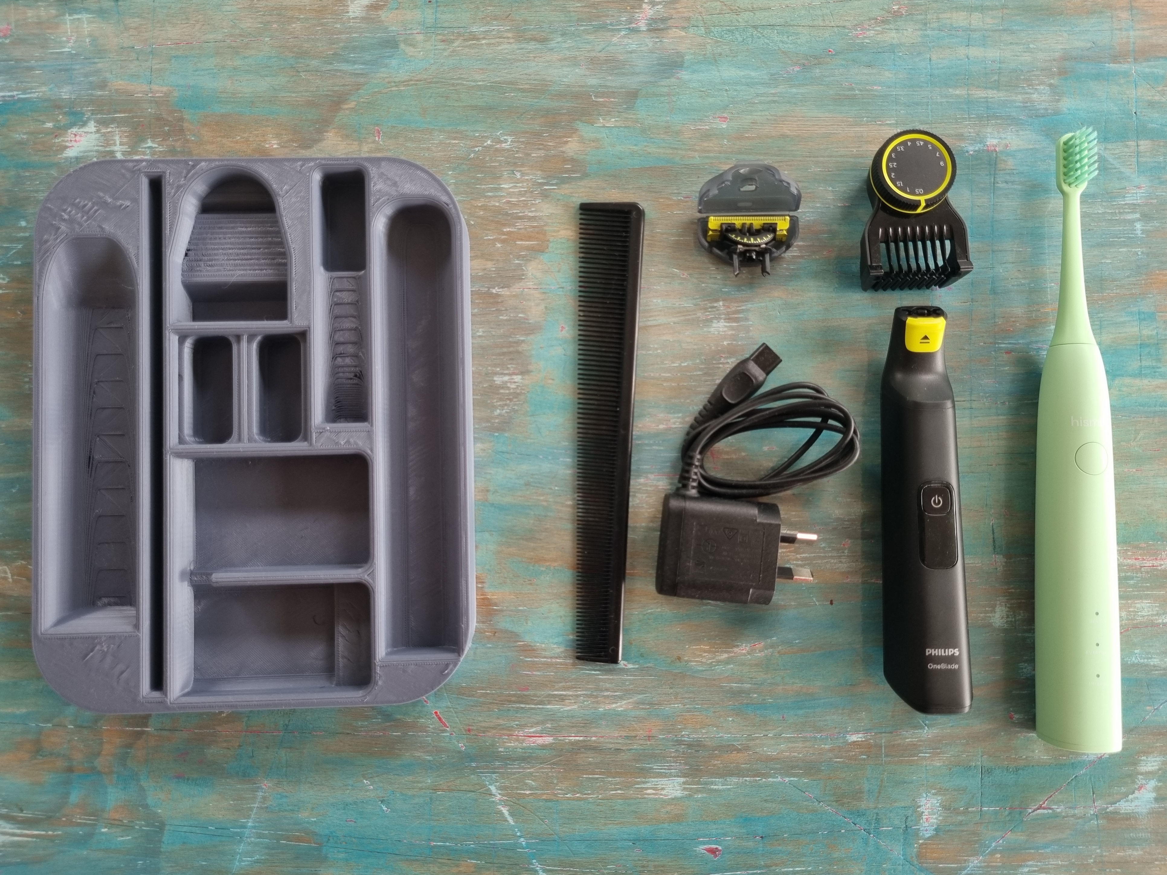 Prototype Case for OneBlade 360 Face PRO electric shaver and Hismile Electric Toothbrush — miniatura 2