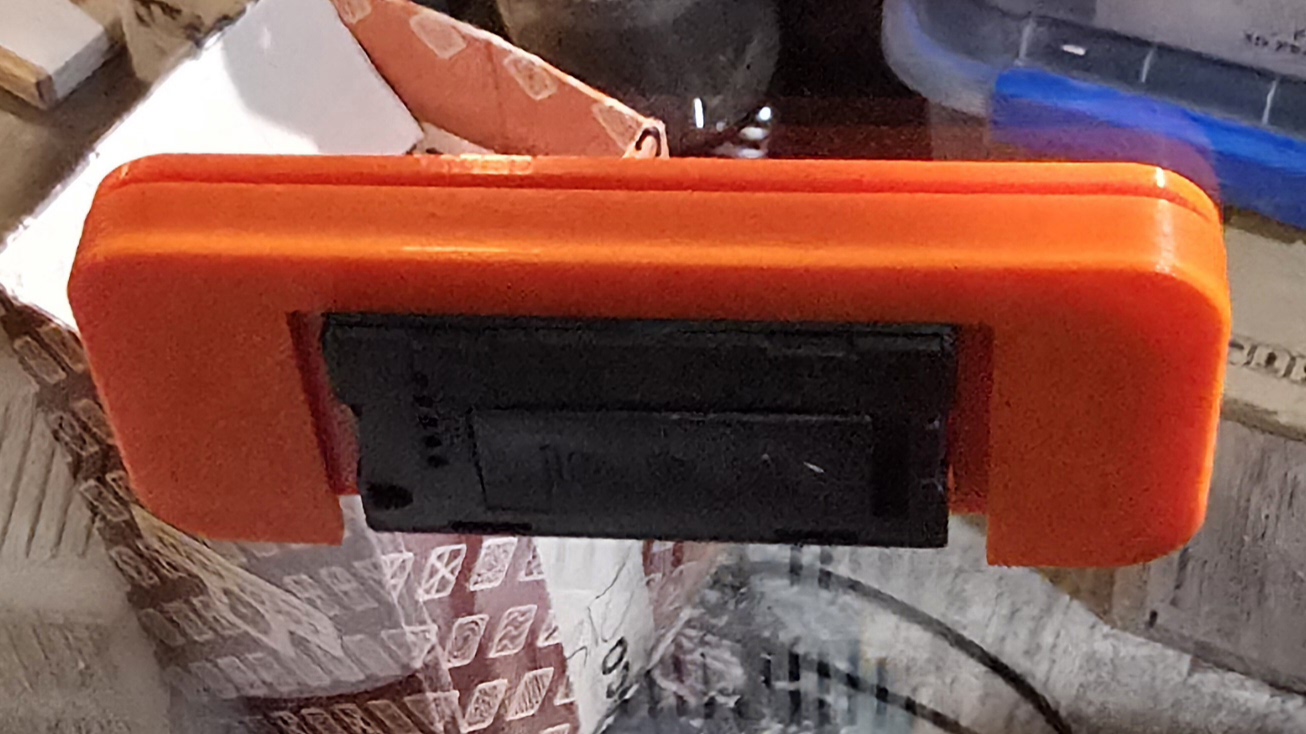 Miniatura 2 do modelo 3D Python AMS Actively Heated Enclosure: Hydrometer Holder Lock