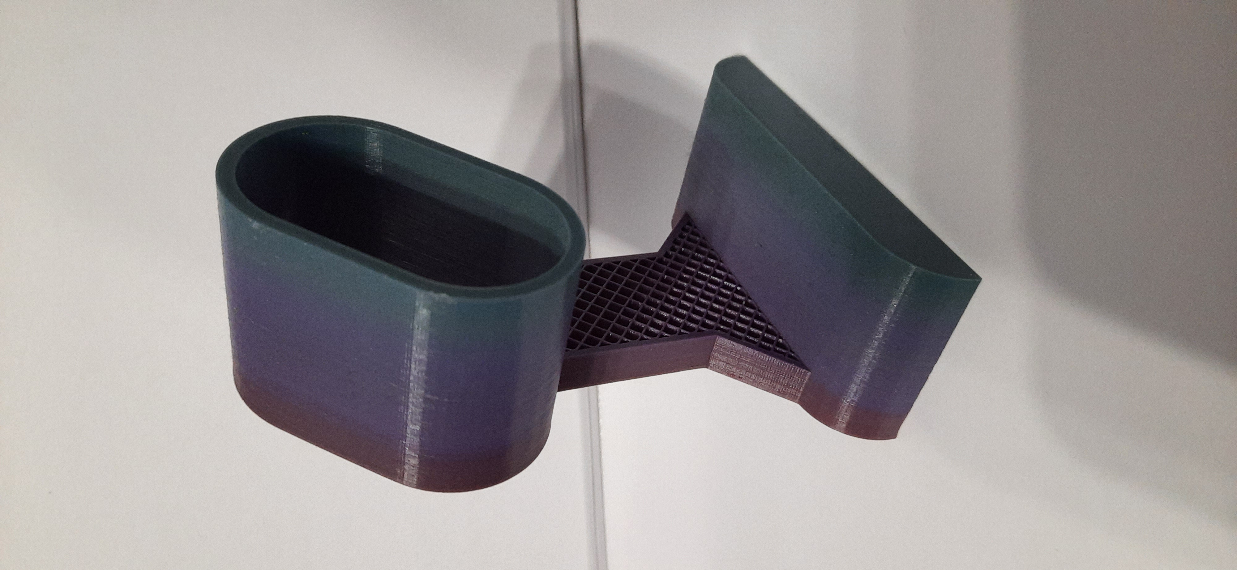 Miniatura 3 do modelo 3D Just a basic watch stand