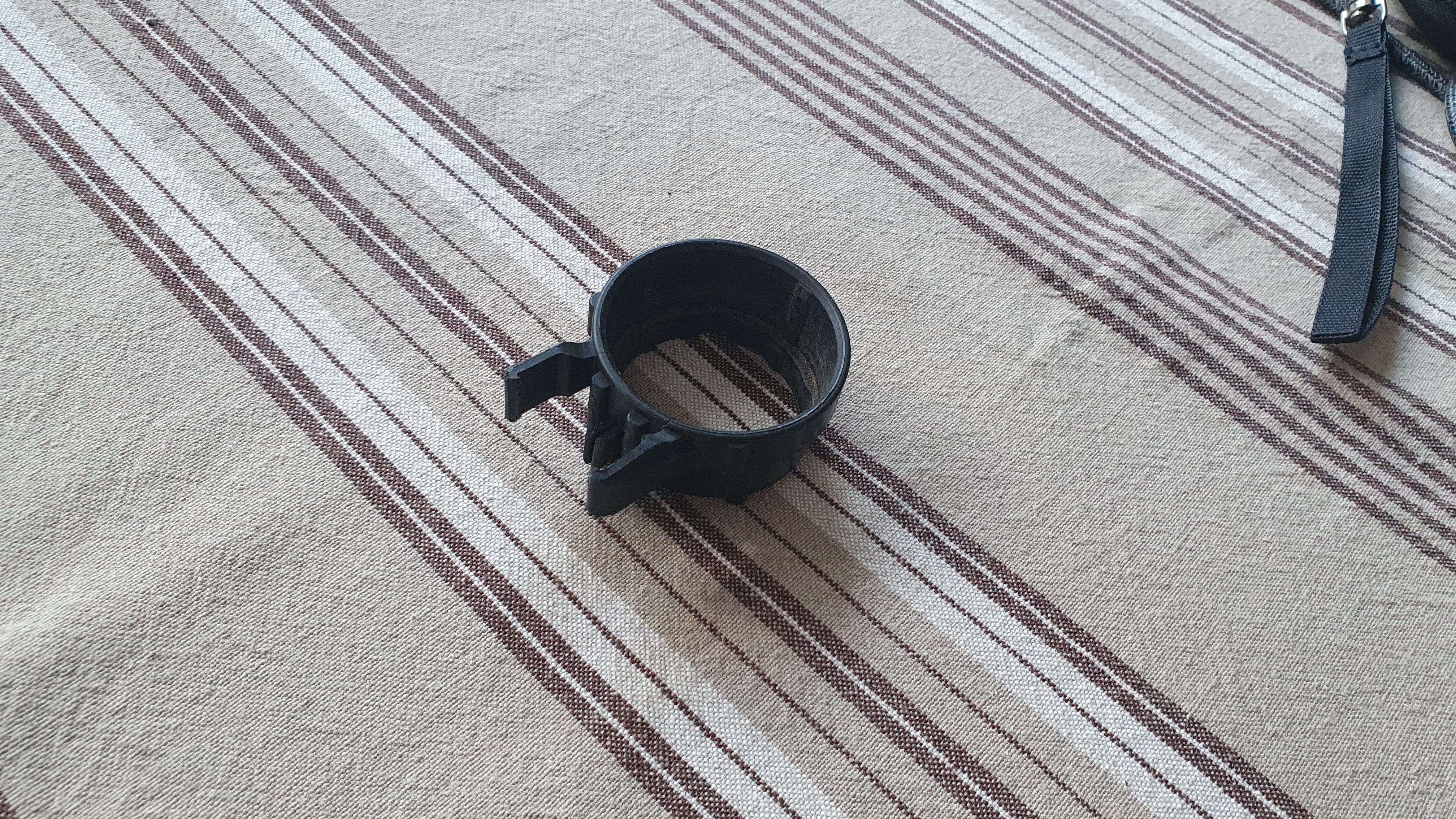 Trailer Plug Holder — thumbnail 3