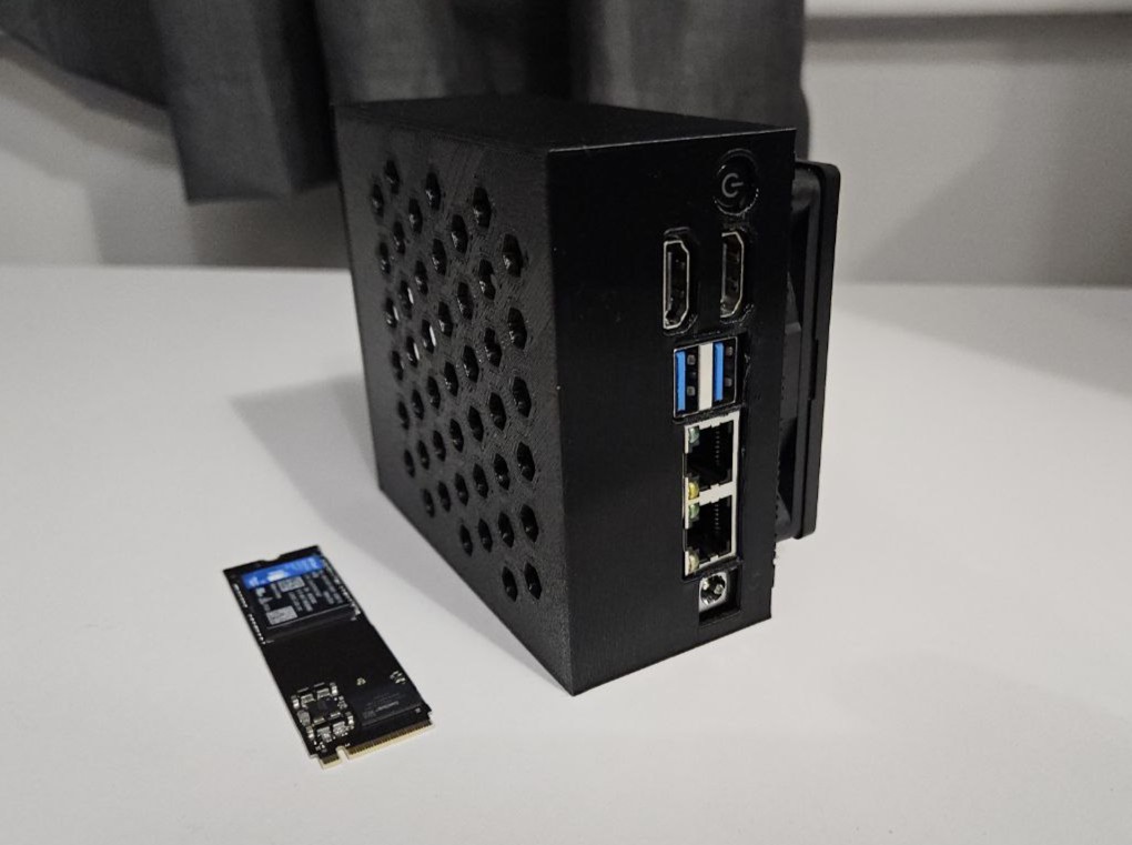 CWWK X86-P5 NAS Development Board Case