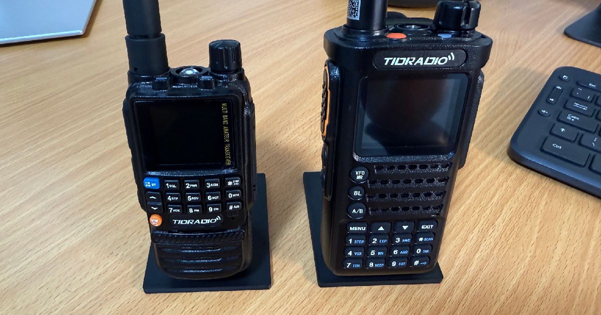 Stand for handheld scanner or twoway radio by Ememell Download free