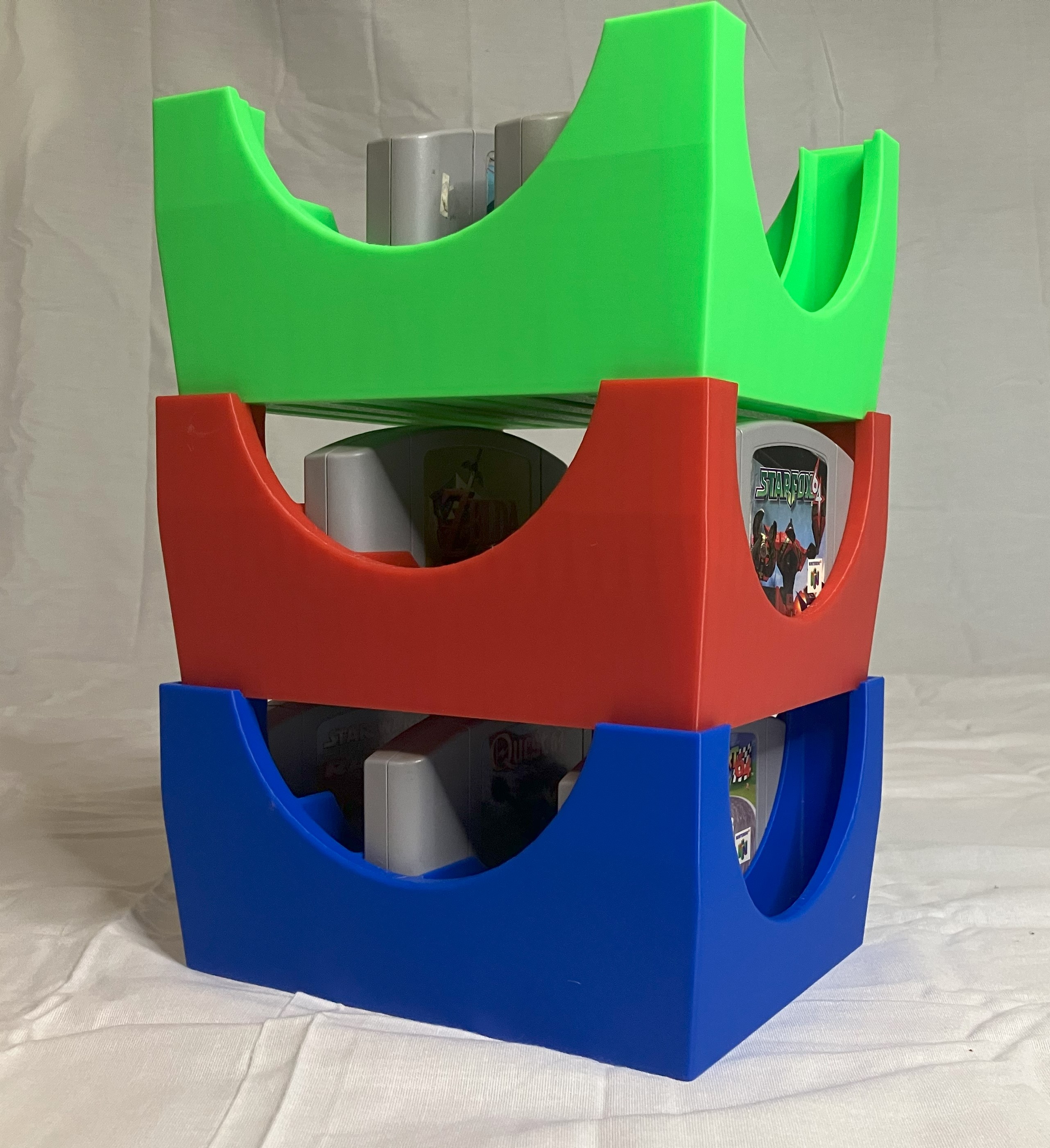 Miniatura 2 do modelo 3D Stackable Nintendo 64 Bin