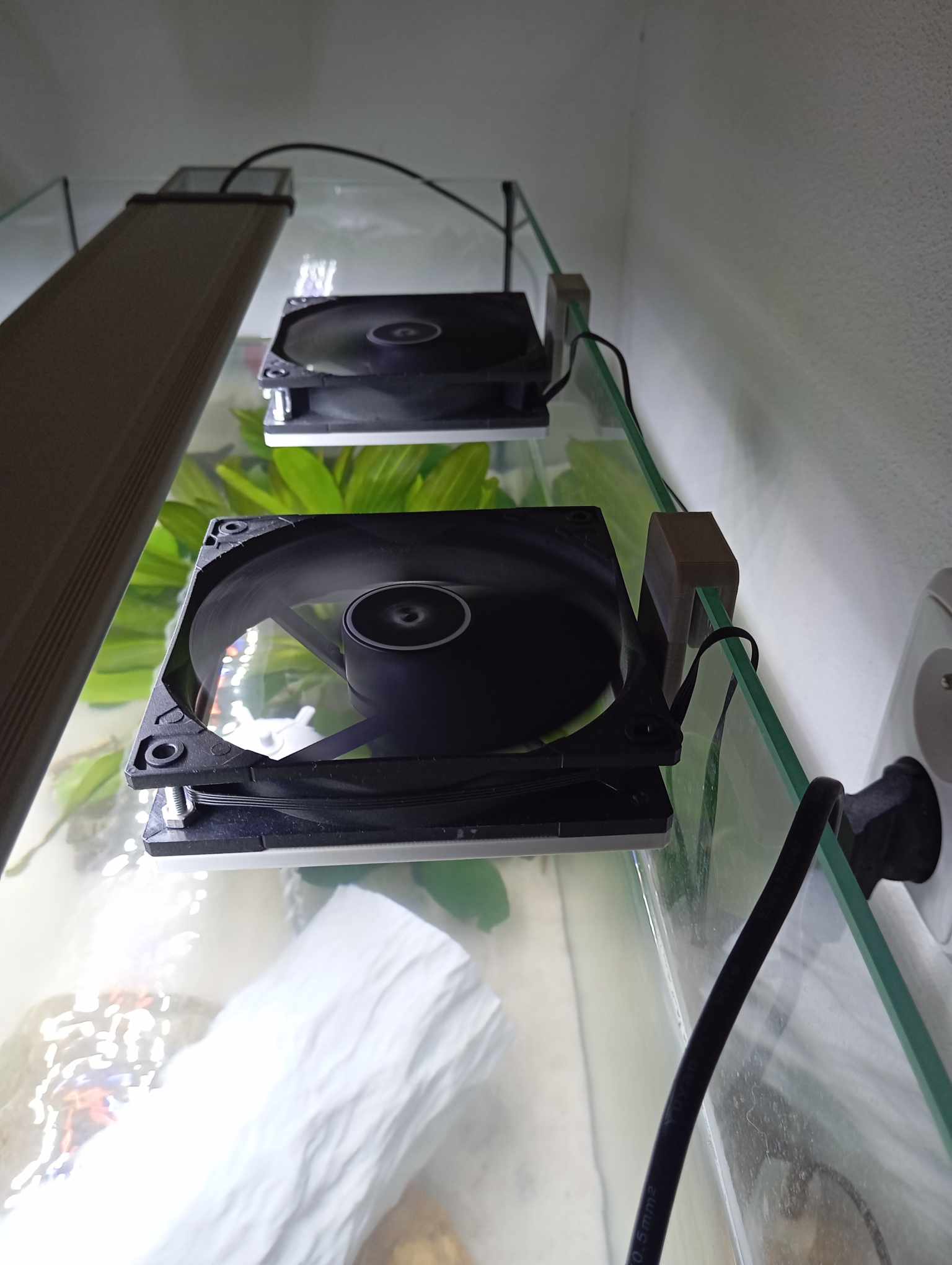 Držák pro ventilátor ARTIC 120mm chlazení pro Axolotla