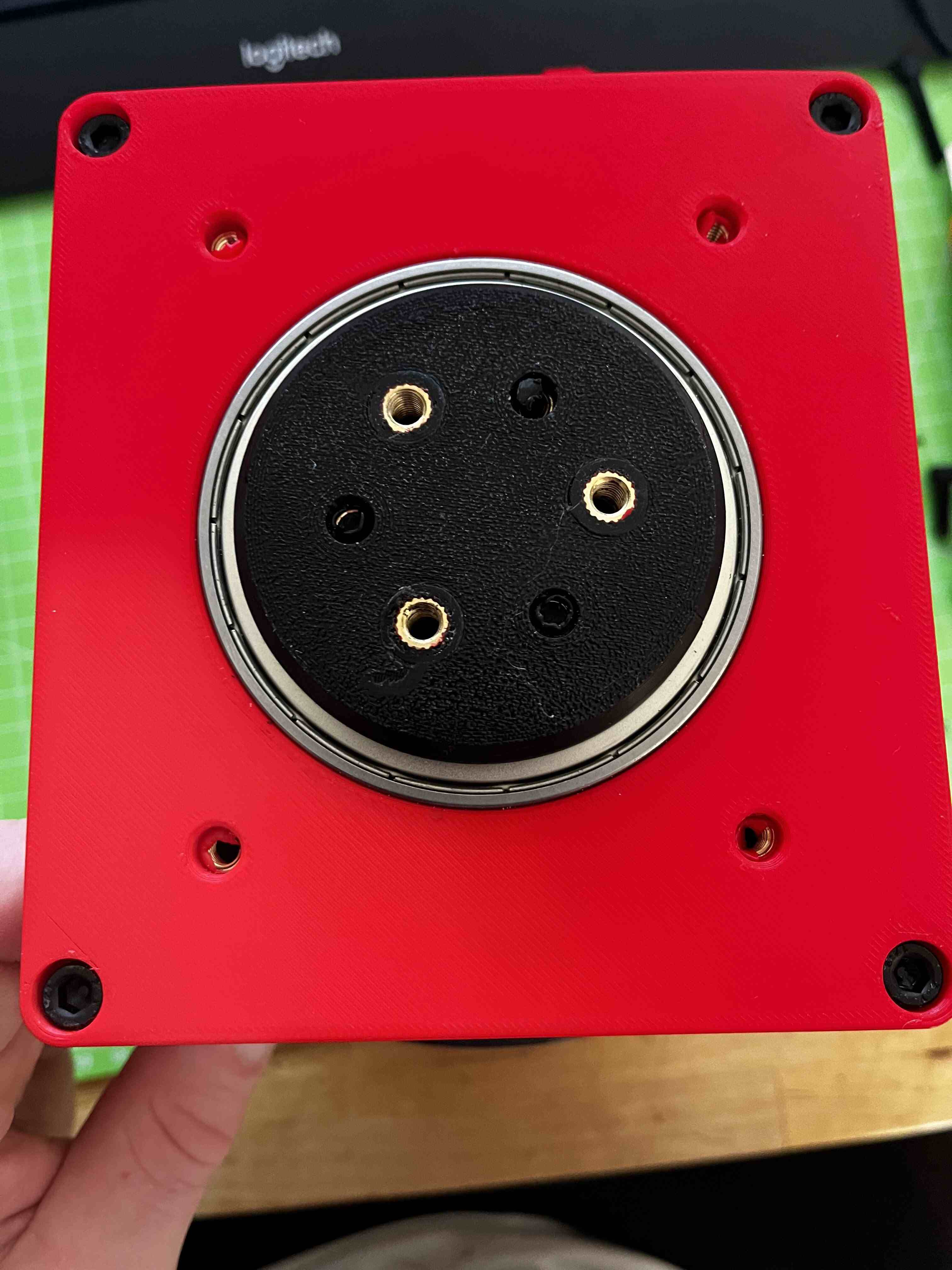 Daveley Mount: AZIMUTH_AXLE_BOTTOM.STL with 6 holes Remix