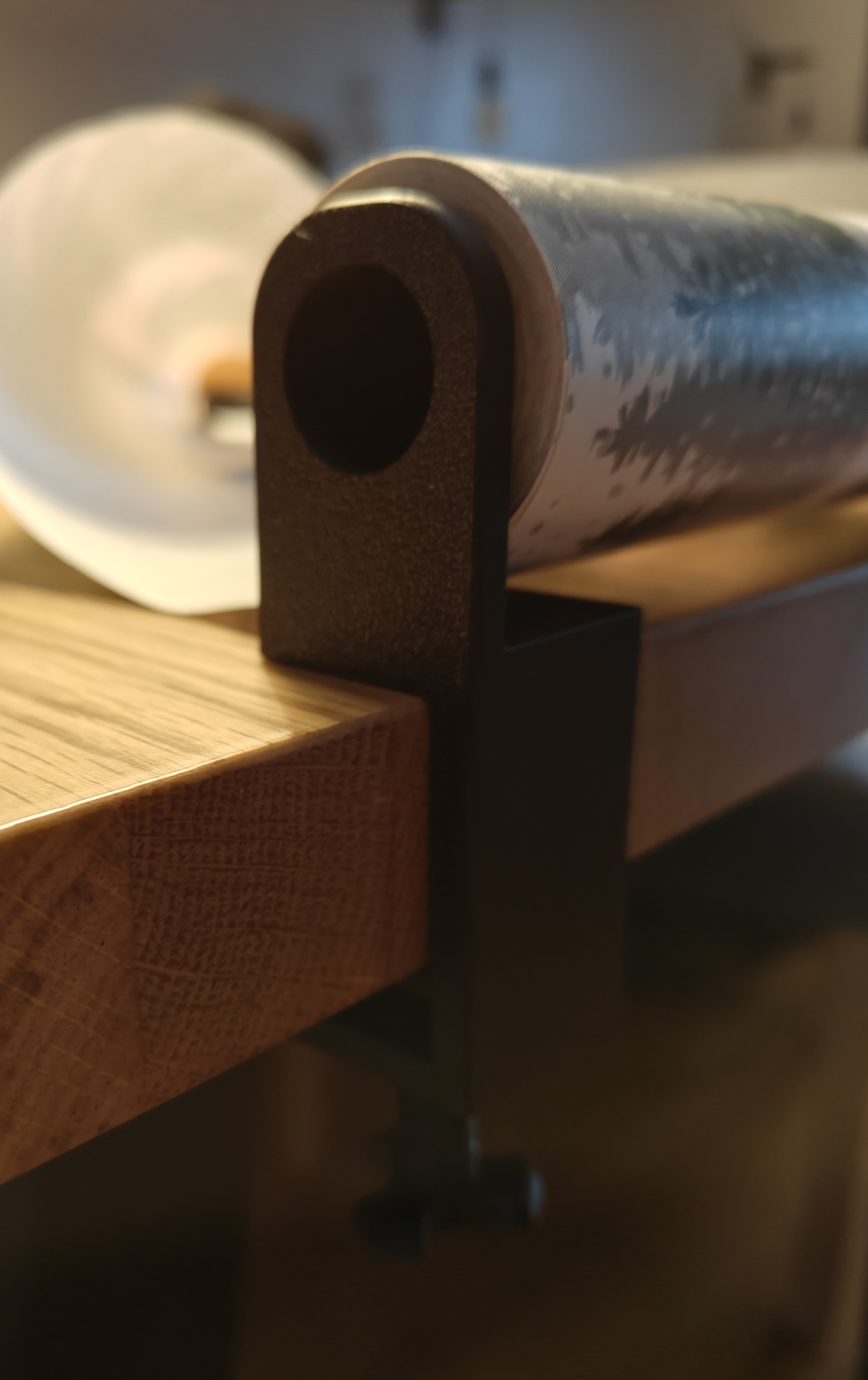 Wrapping Paper Table Mount — miniatura 3