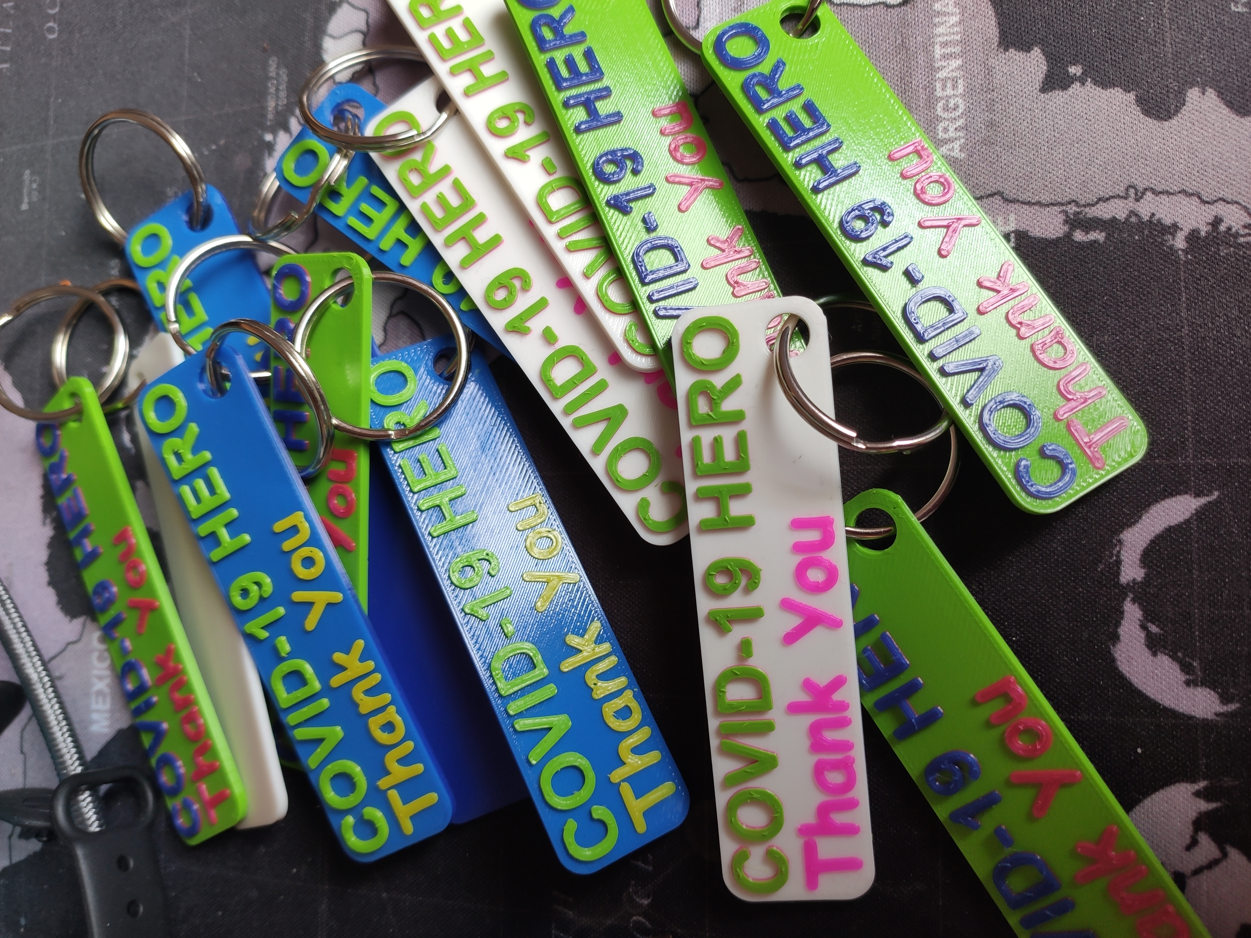Corona-Hero Badge / Keychain