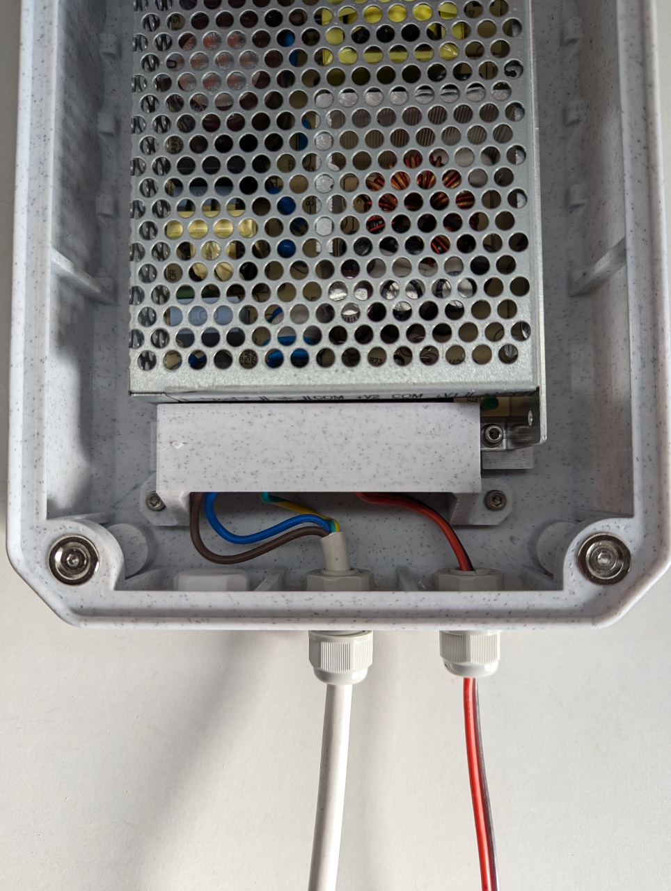 Box for Meanwell RD-85 power supply