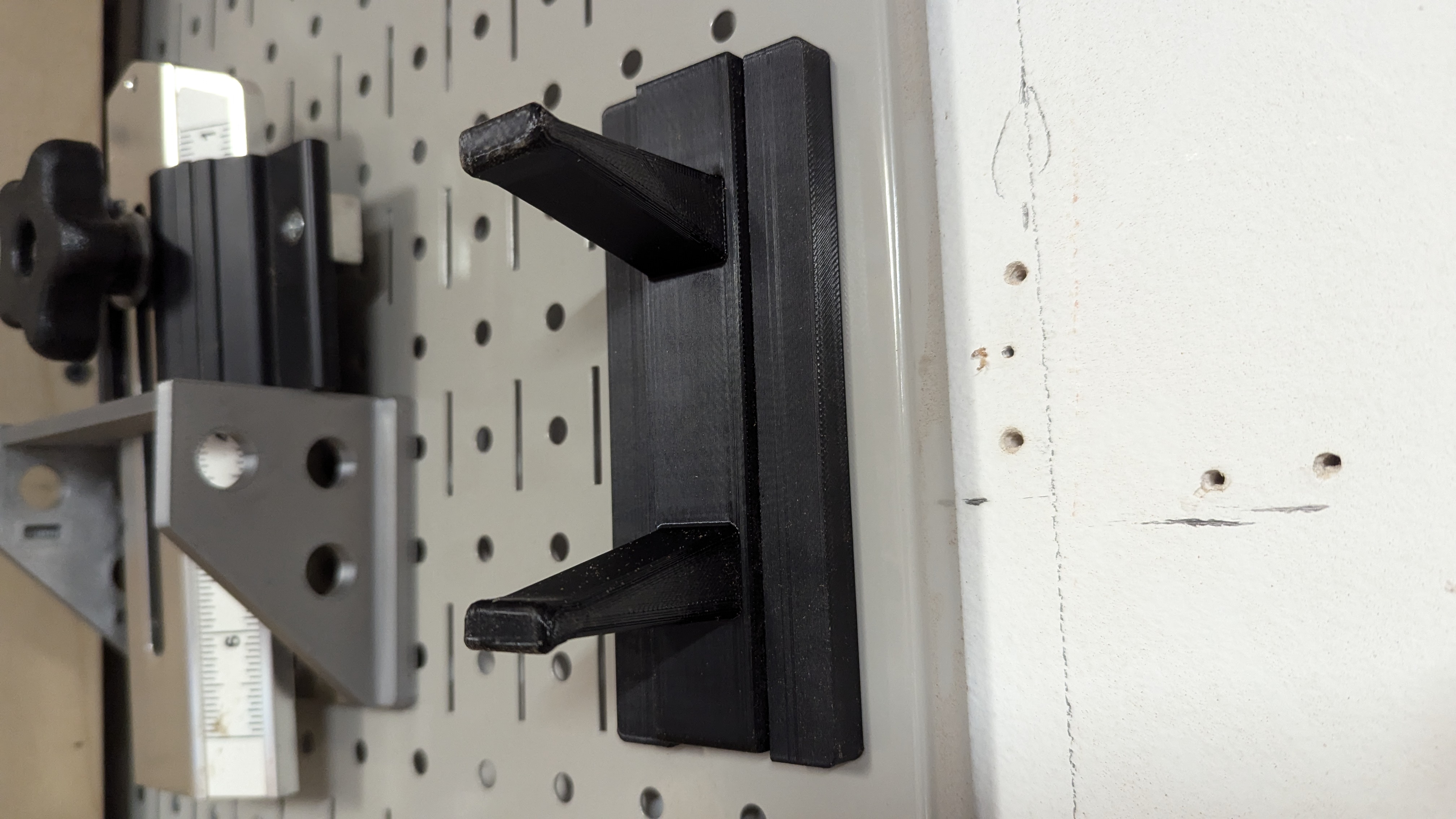 Miniatura 2 do modelo 3D MicroJig GRR-RIPPER Wall Control Mount