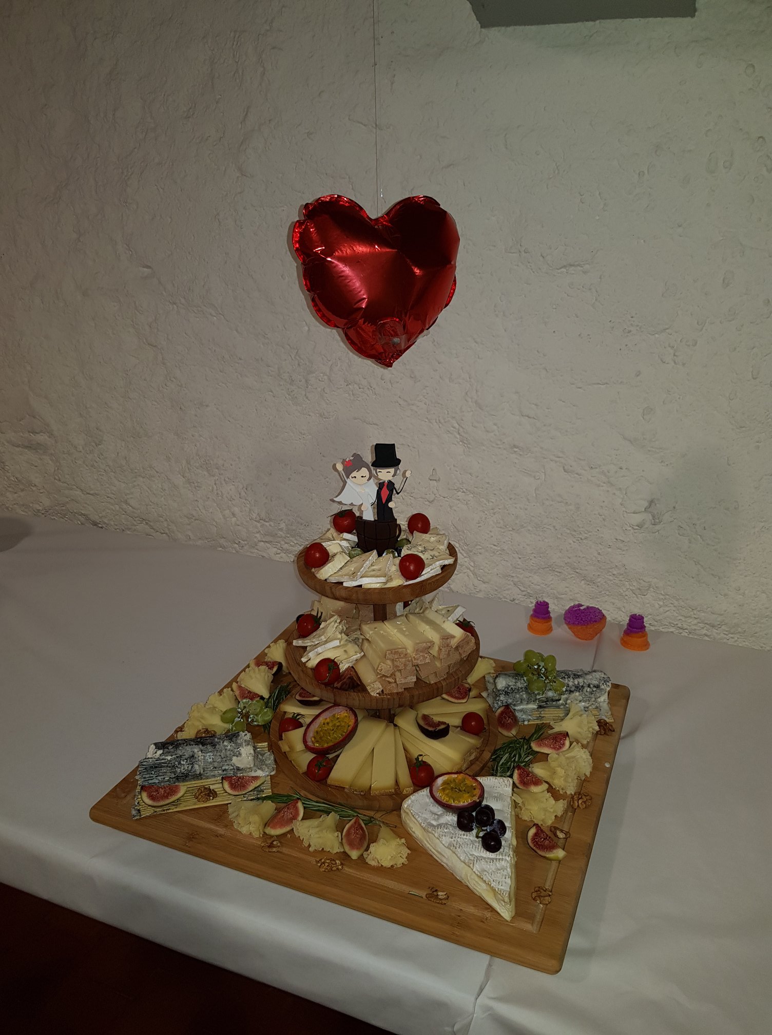 Miniatura 3 do modelo 3D wedding cake topper