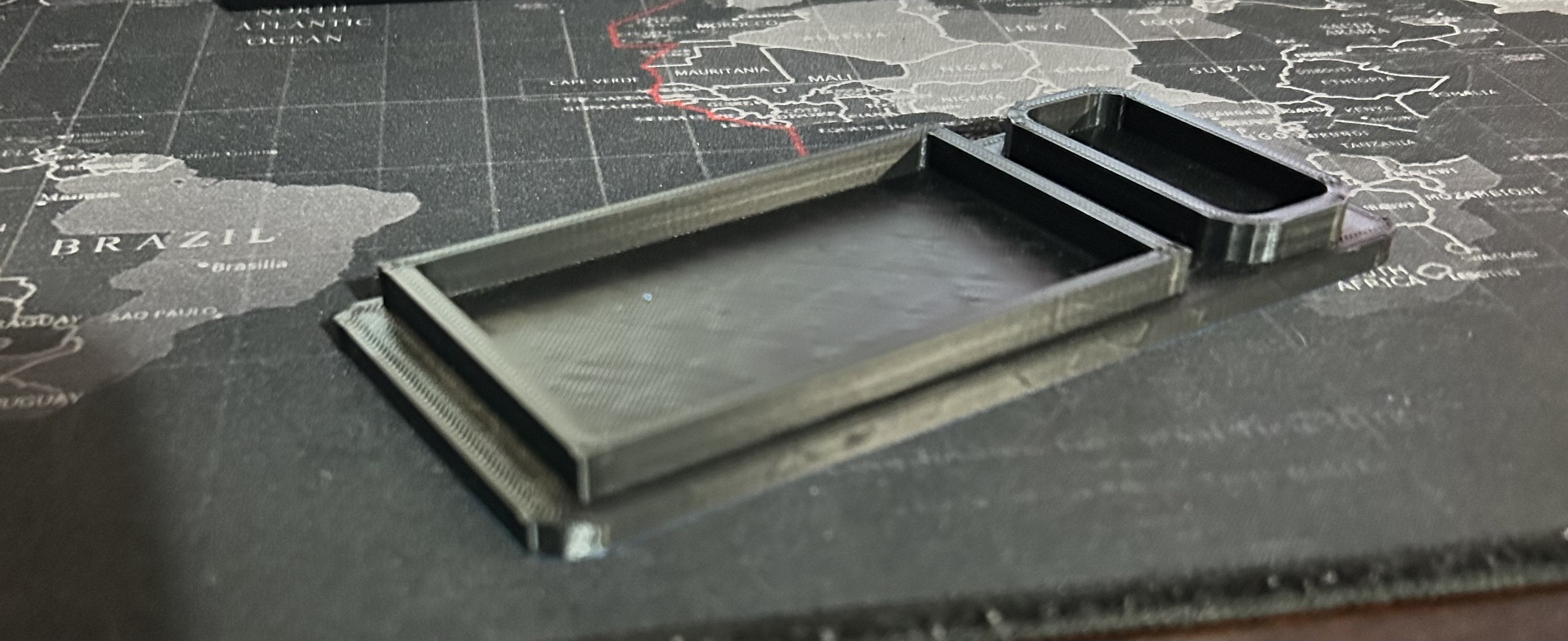 Minimalist holder for coins and screws etc.