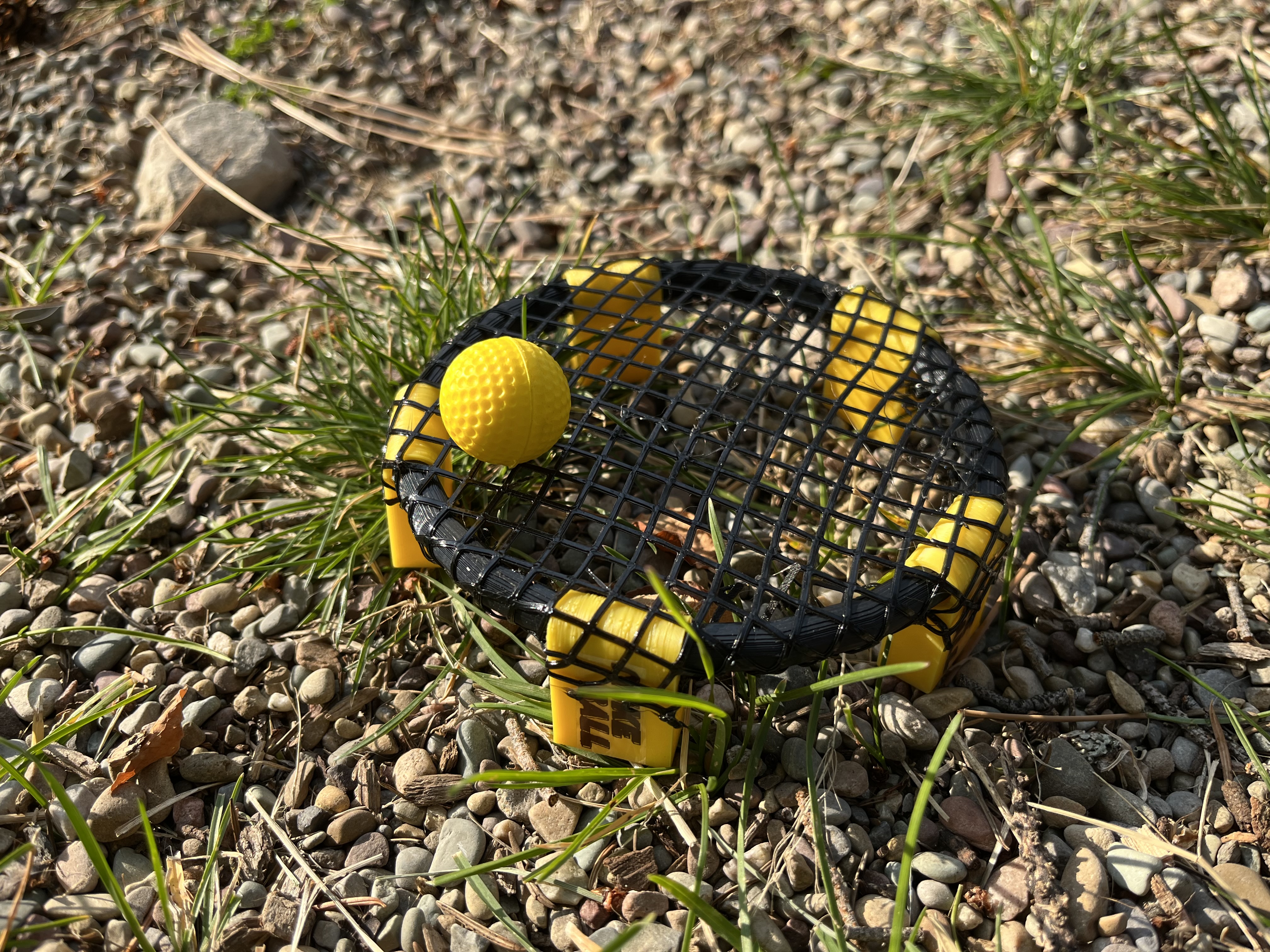 "M-IKE BALL" Working Mini Spike Ball