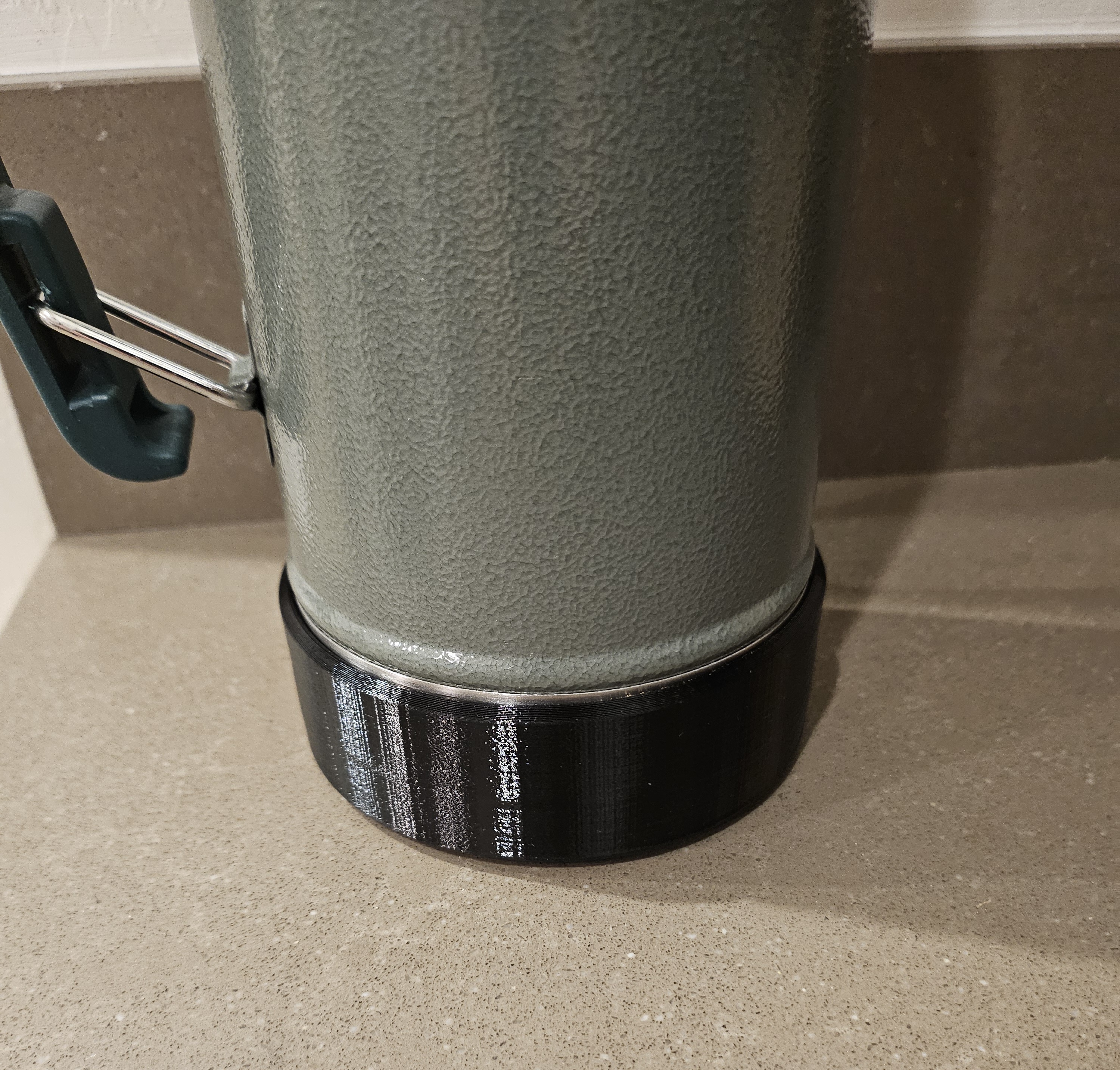 Stanely Classic Vacuum Bottle - Anti Slip Bottom Sleeve