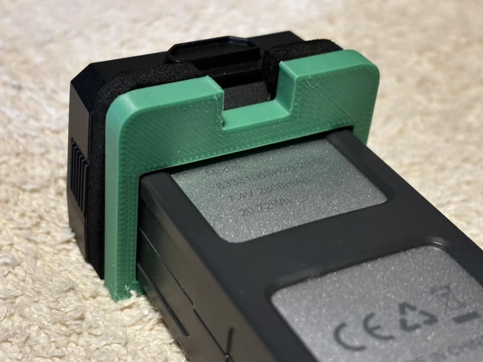 Holy Stone HS720E Battery Wedge