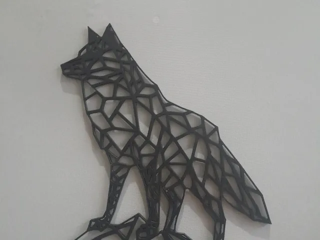 Low poly wolf wall art