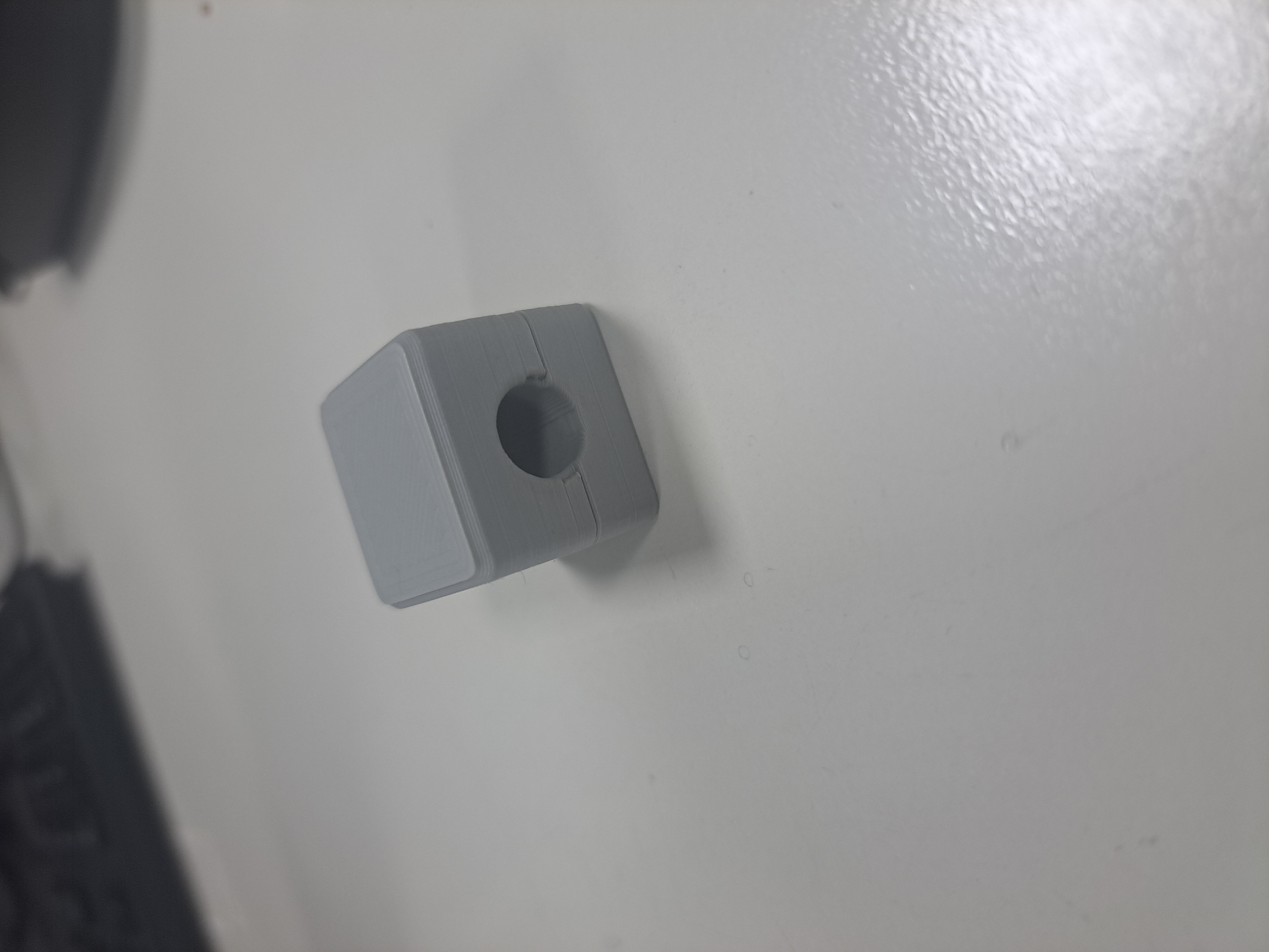 Modern Univeral cable organiser/storage Easy to print/use — thumbnail 6