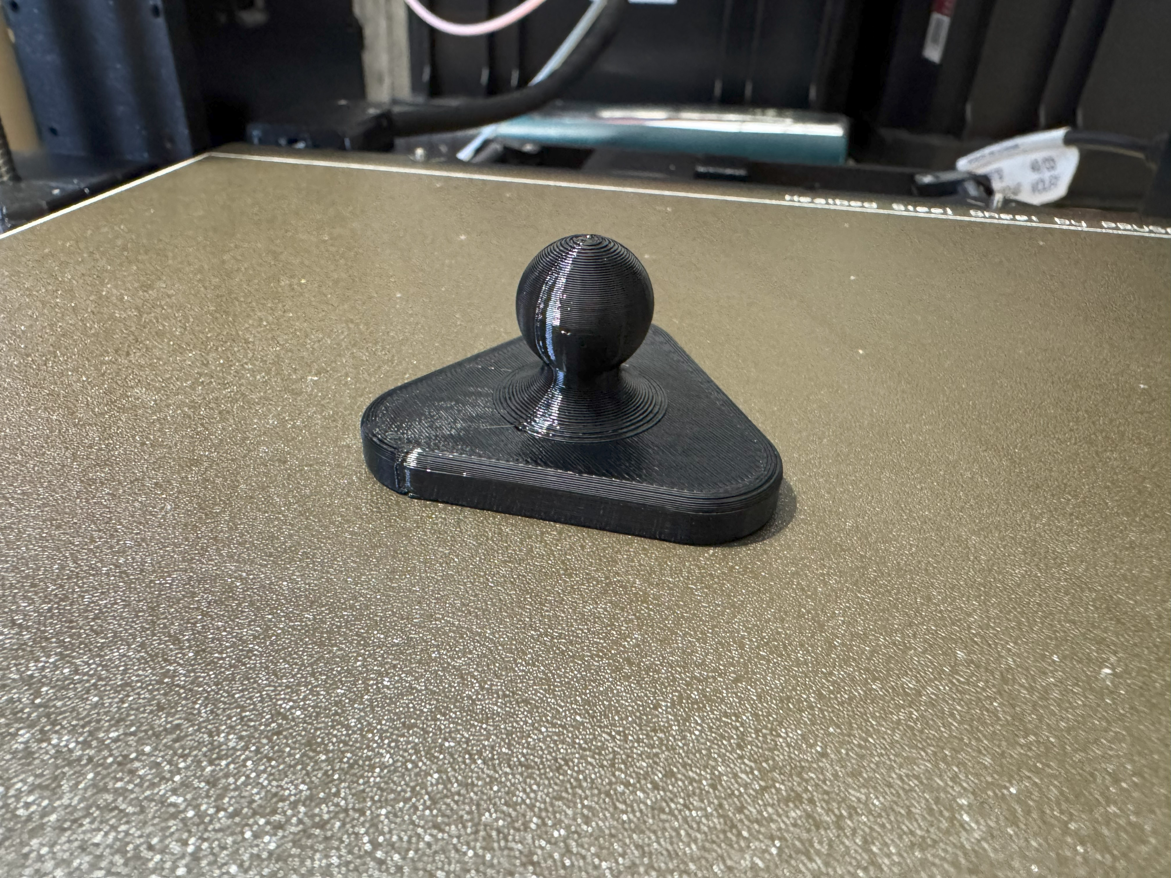 Magnetic plumbus (camera mount)