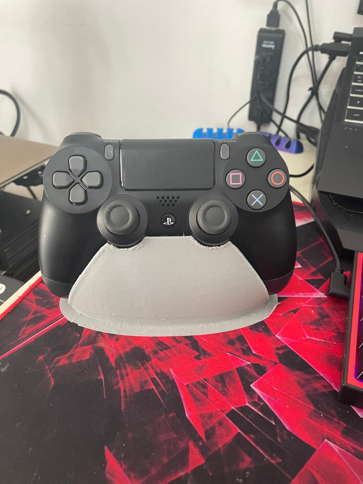 Miniatura 3 do modelo 3D PS 4 minimalistic controller stand