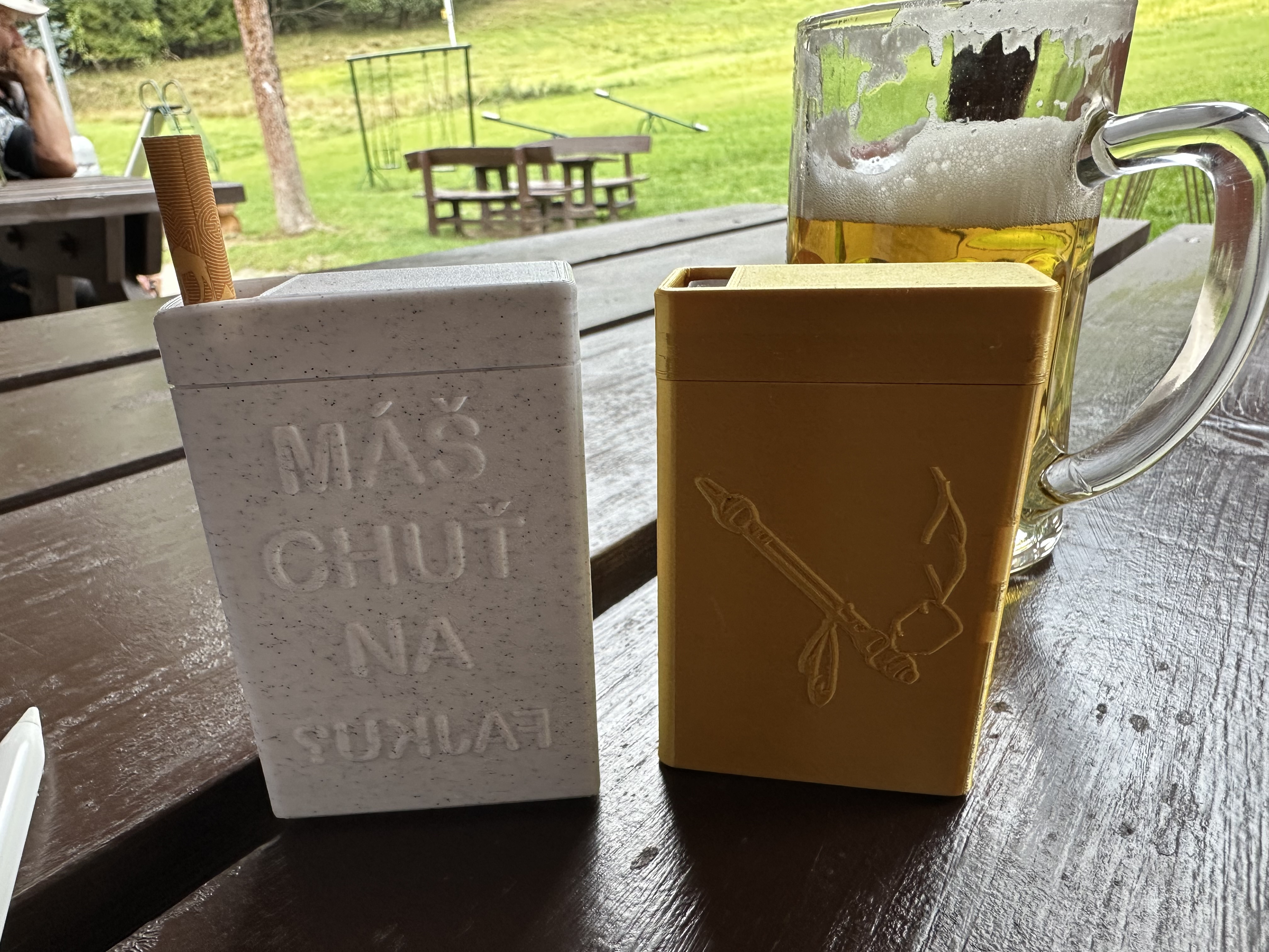 cigarettes case