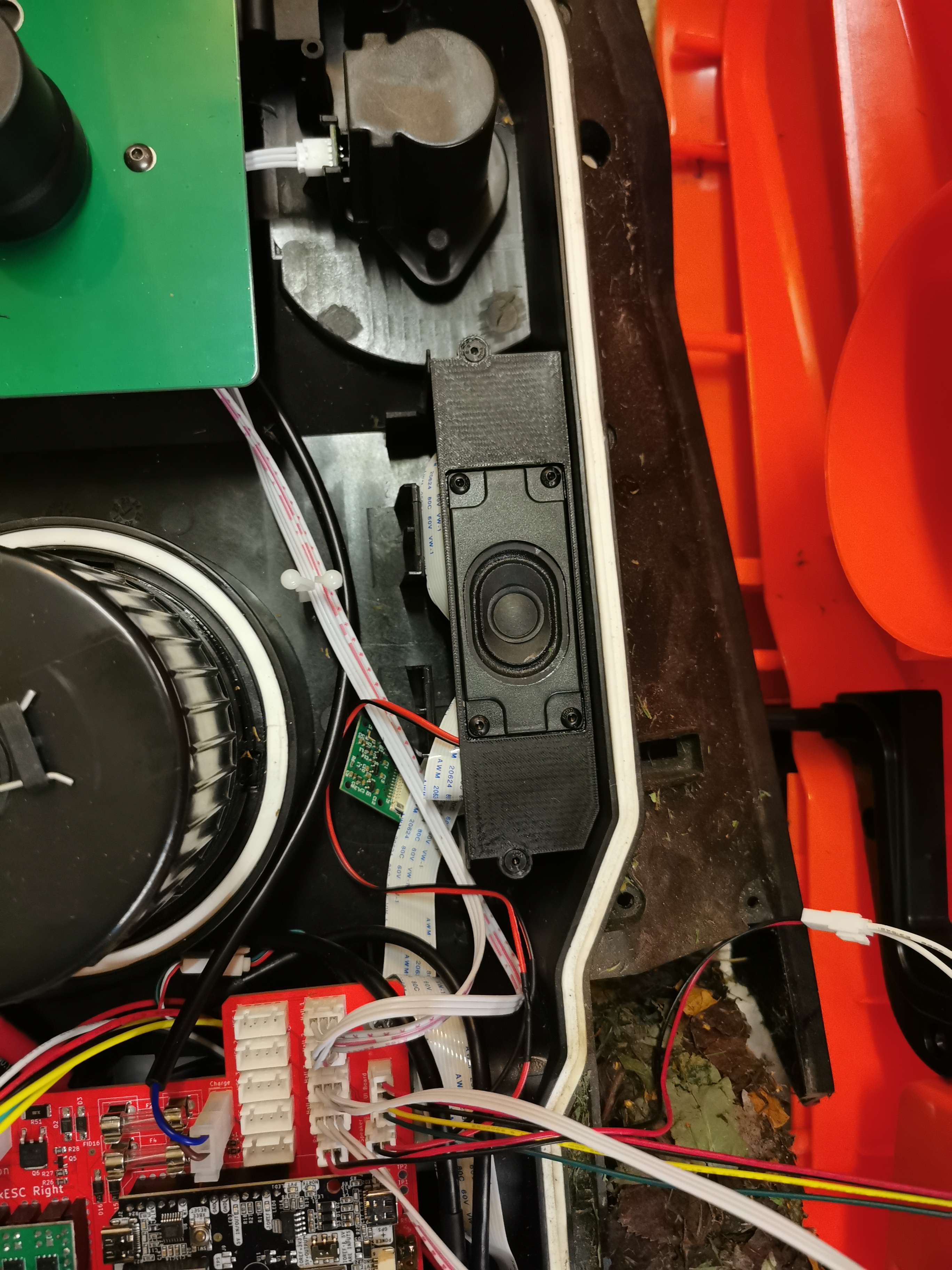 OpenMower Speakermount (Yard Force Classic 500)