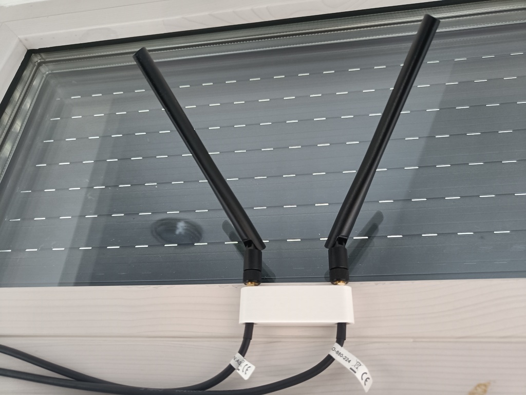 External WiFi antenna holder