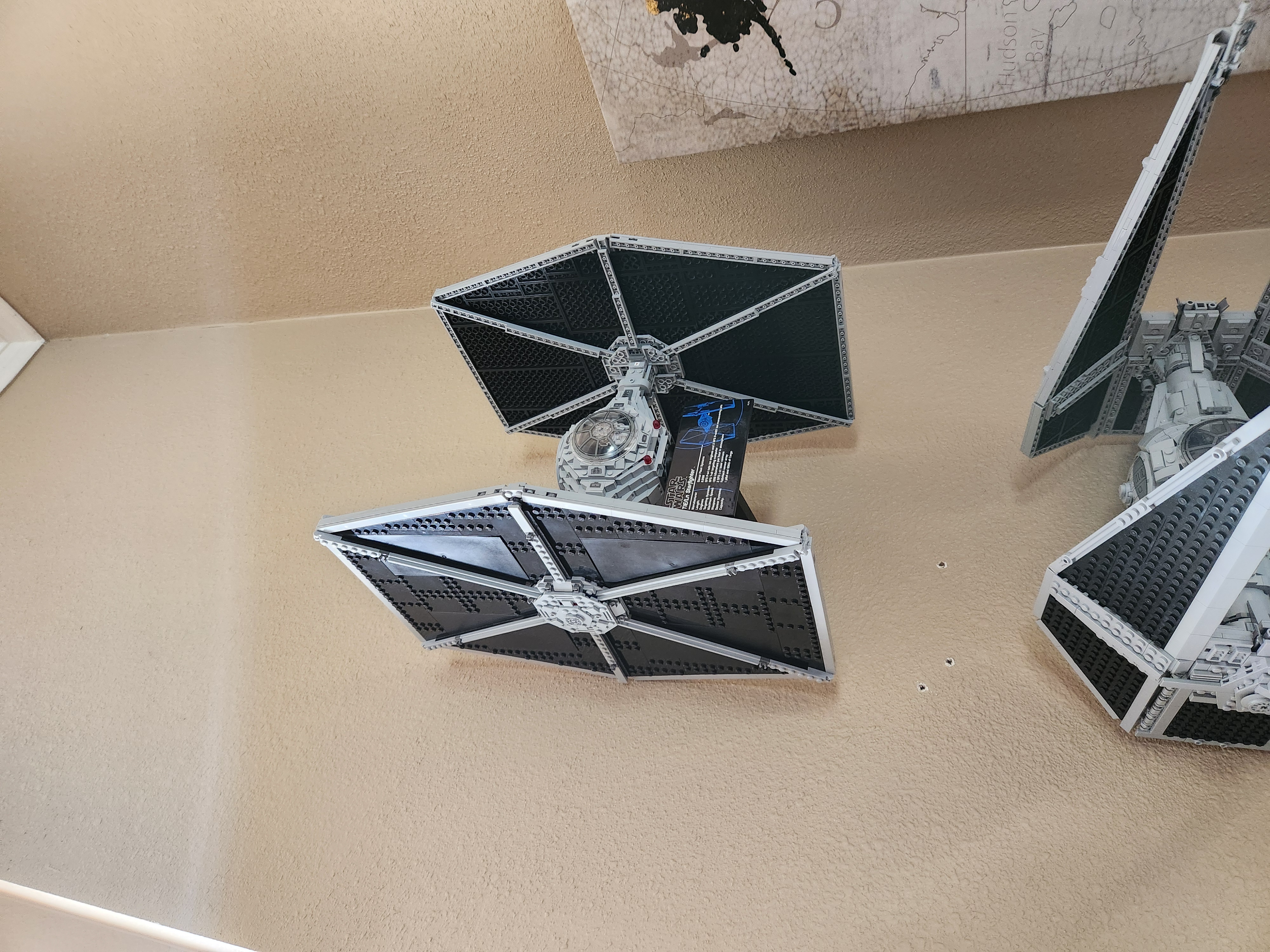 Lego Tie Fighter UCS Wallmount (75095)