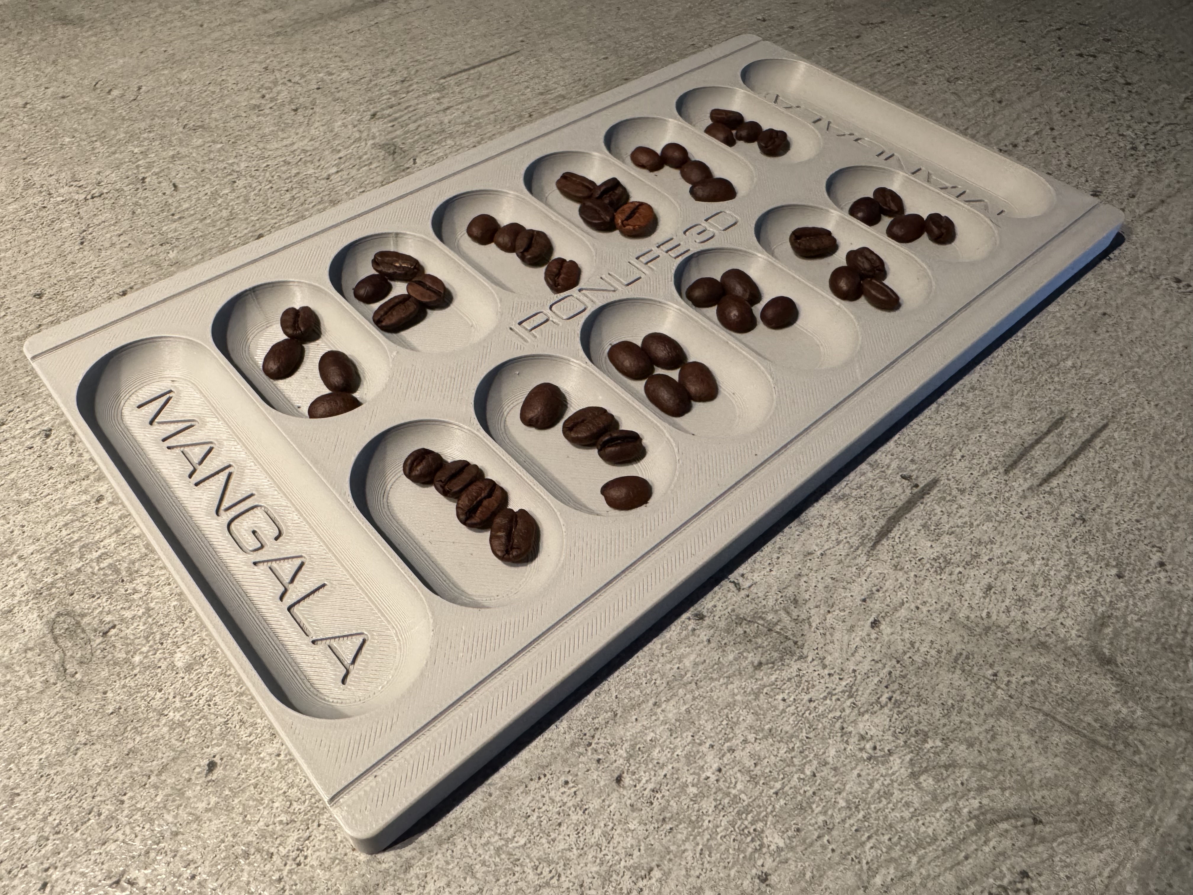 Mangala Mancala Strategiespiel - Denksportaufgabe