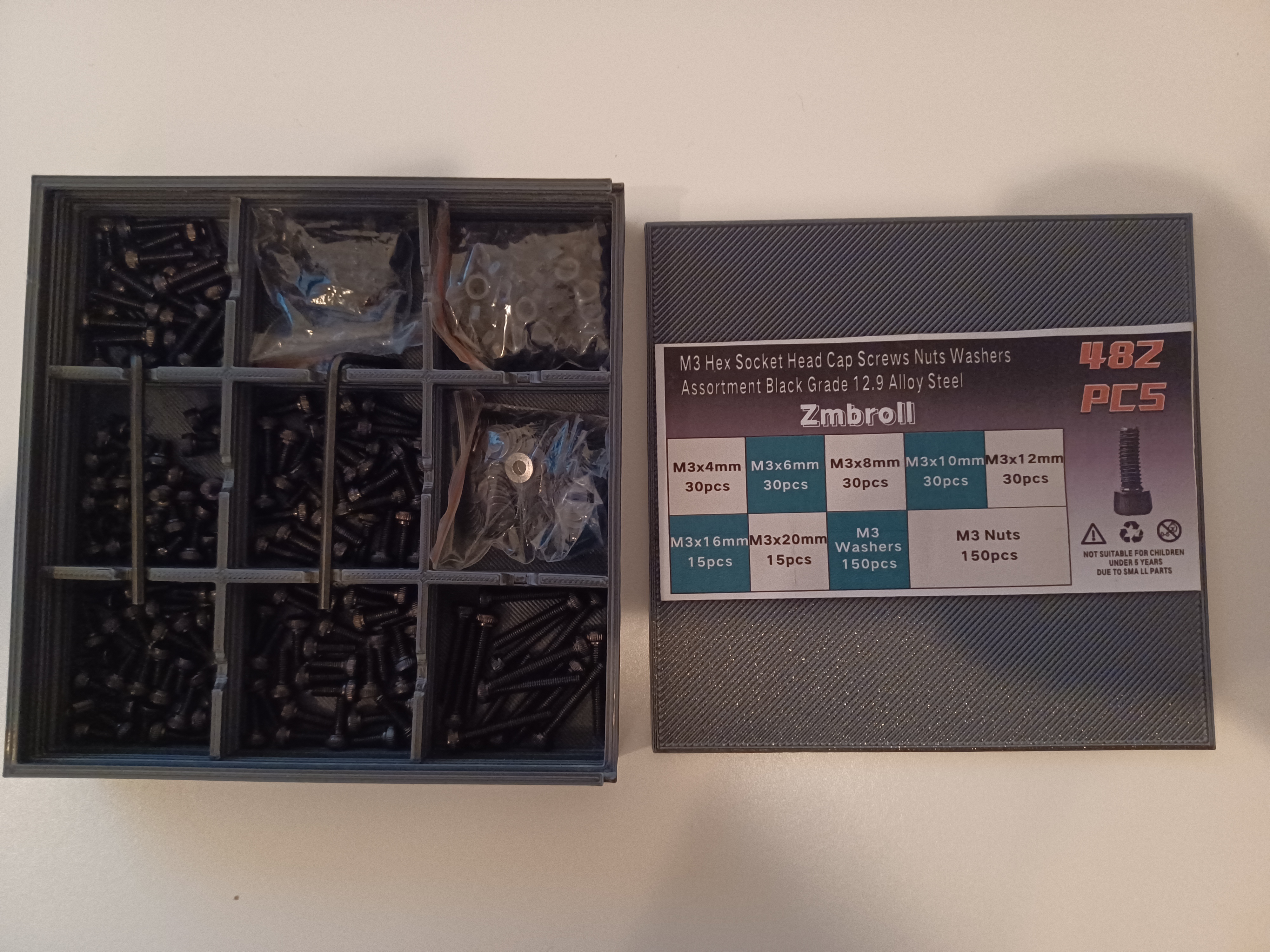 box with 9 space grid insert