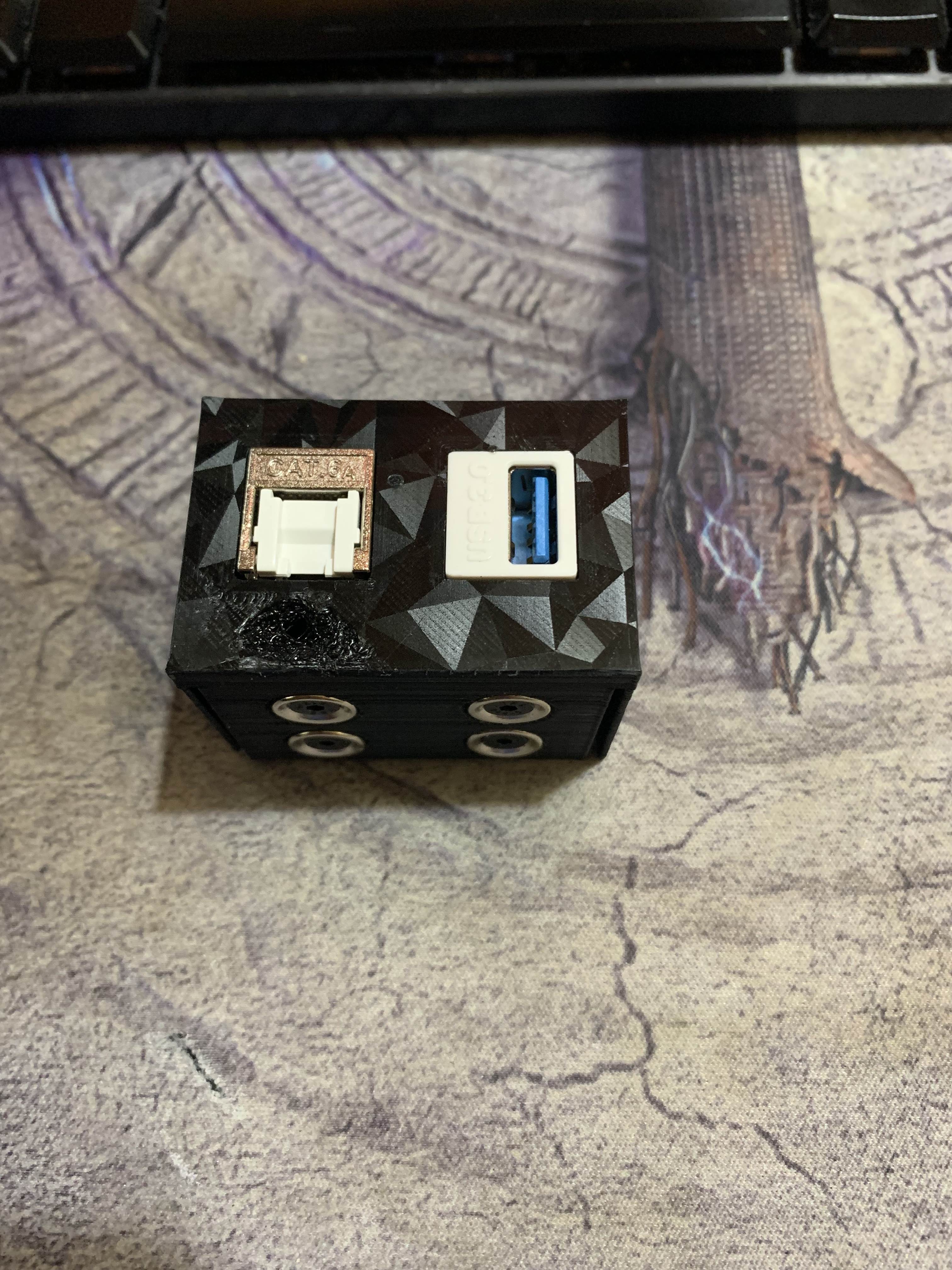Dual Keystone Magnetic Mount