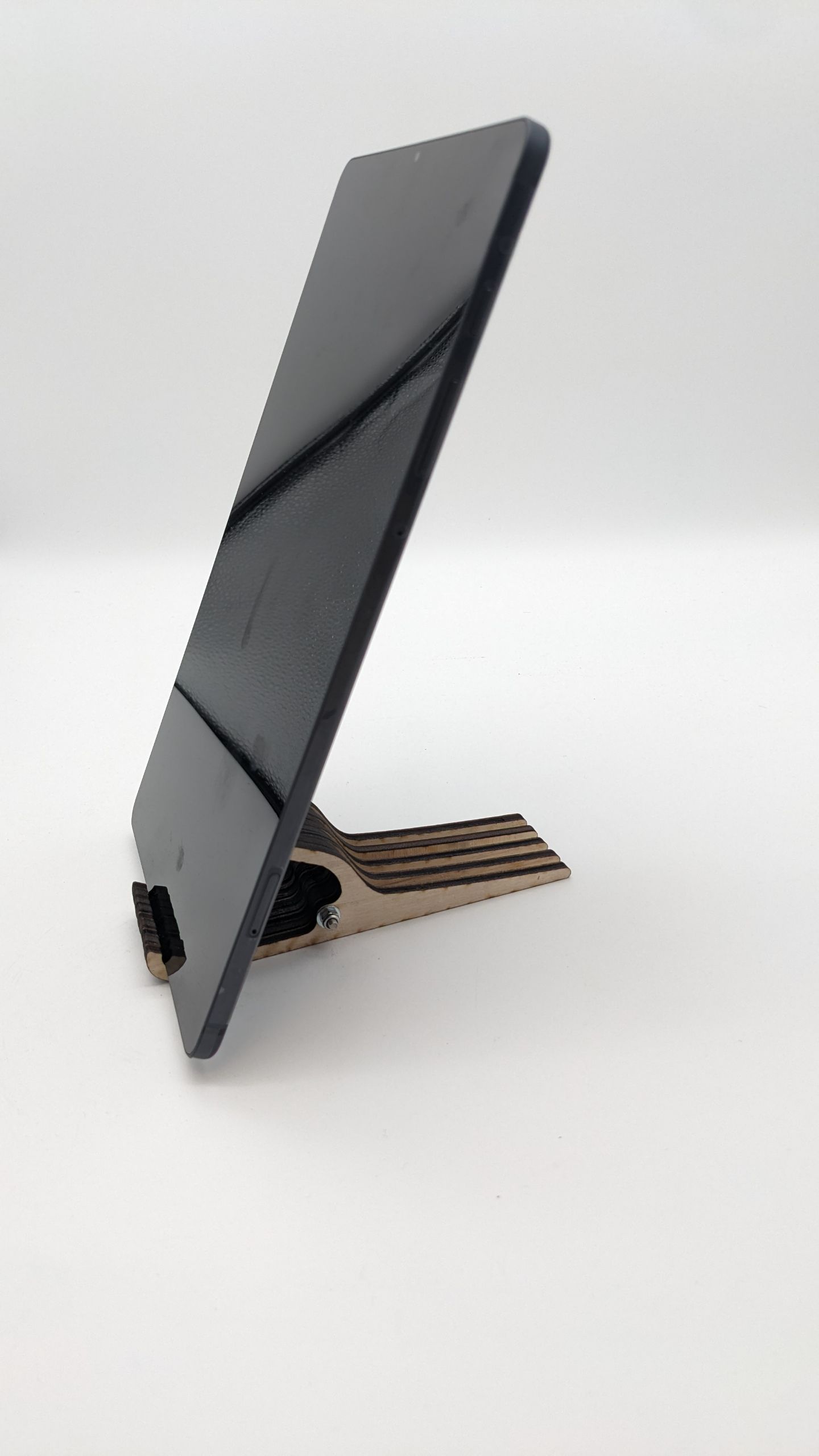 Chunky Tablet Stand Extended (Laser Cut) — miniatura 3