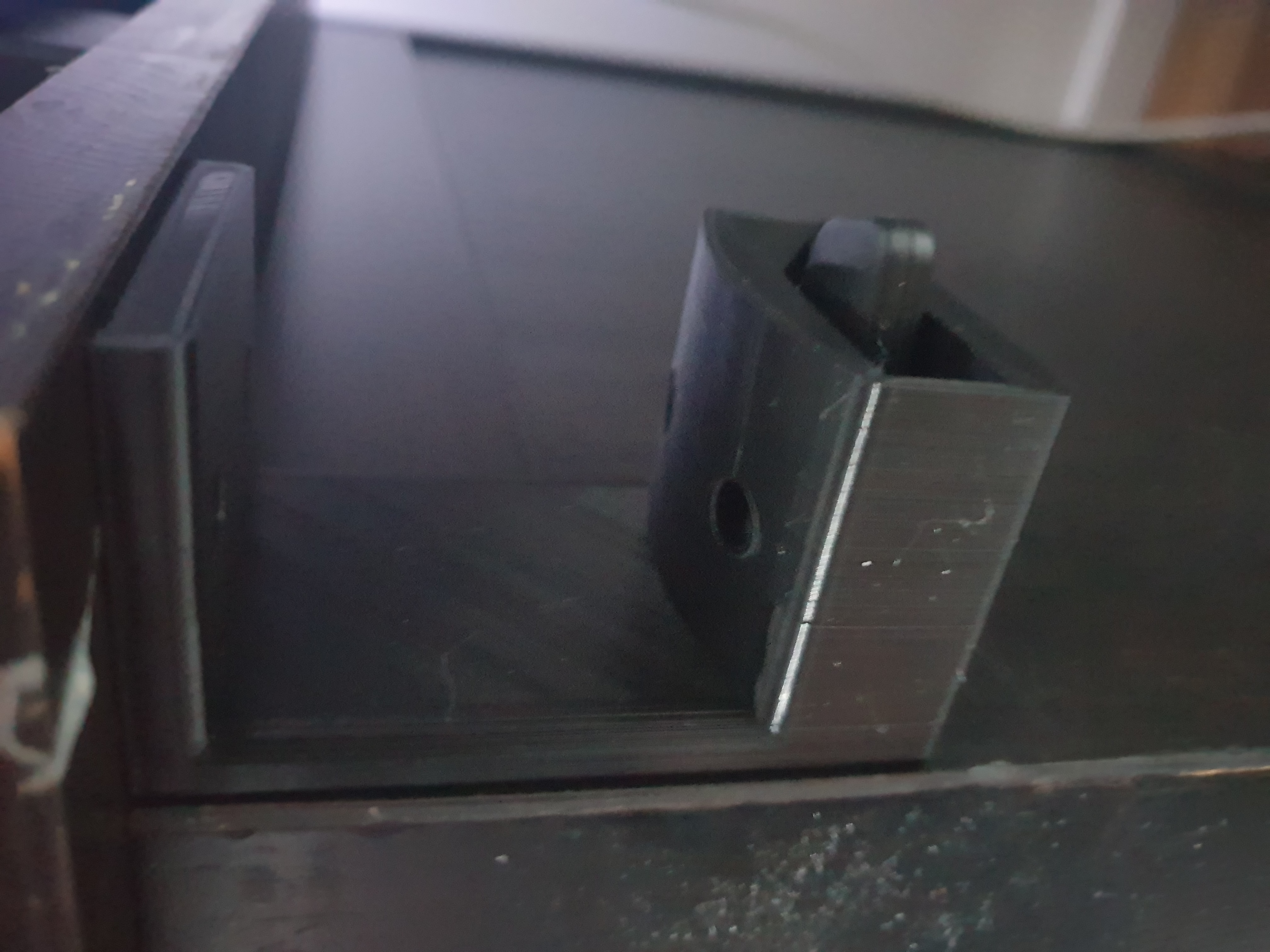 Headphone Hanger (HyperX Cloud 3) — thumbnail 3