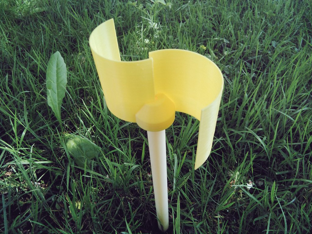 Savonius wind turbine