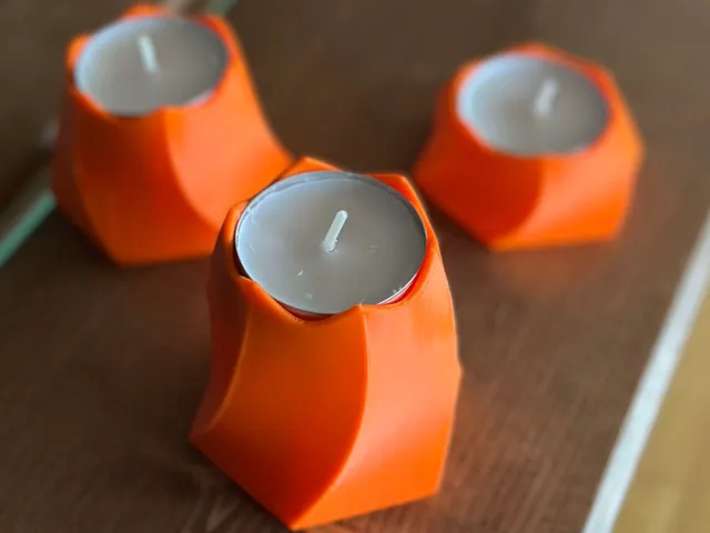 Modern Spiral Candle Holders – Stylish 3-Piece Set for Home Décor