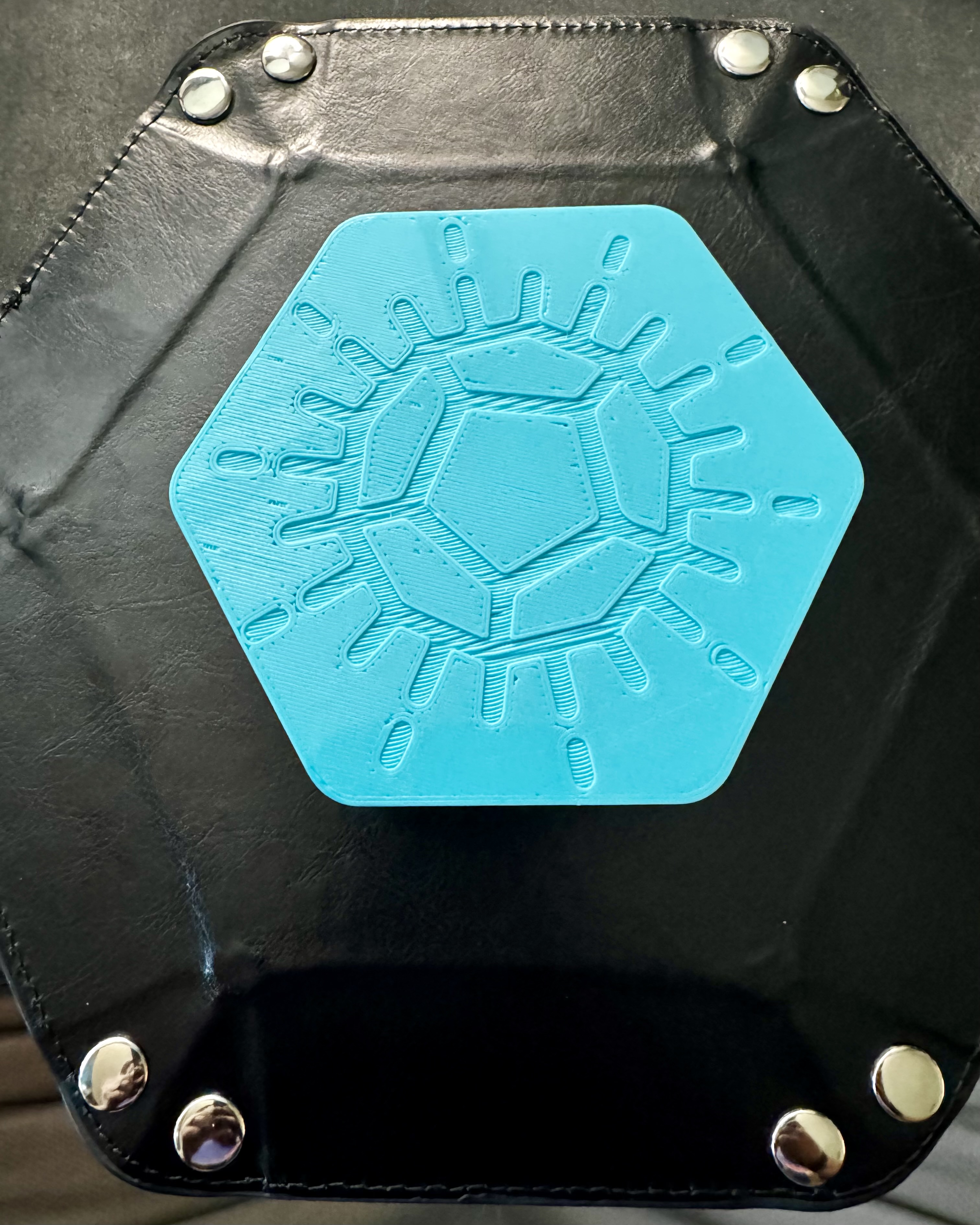 Pixels Dice Vault with Charging Base