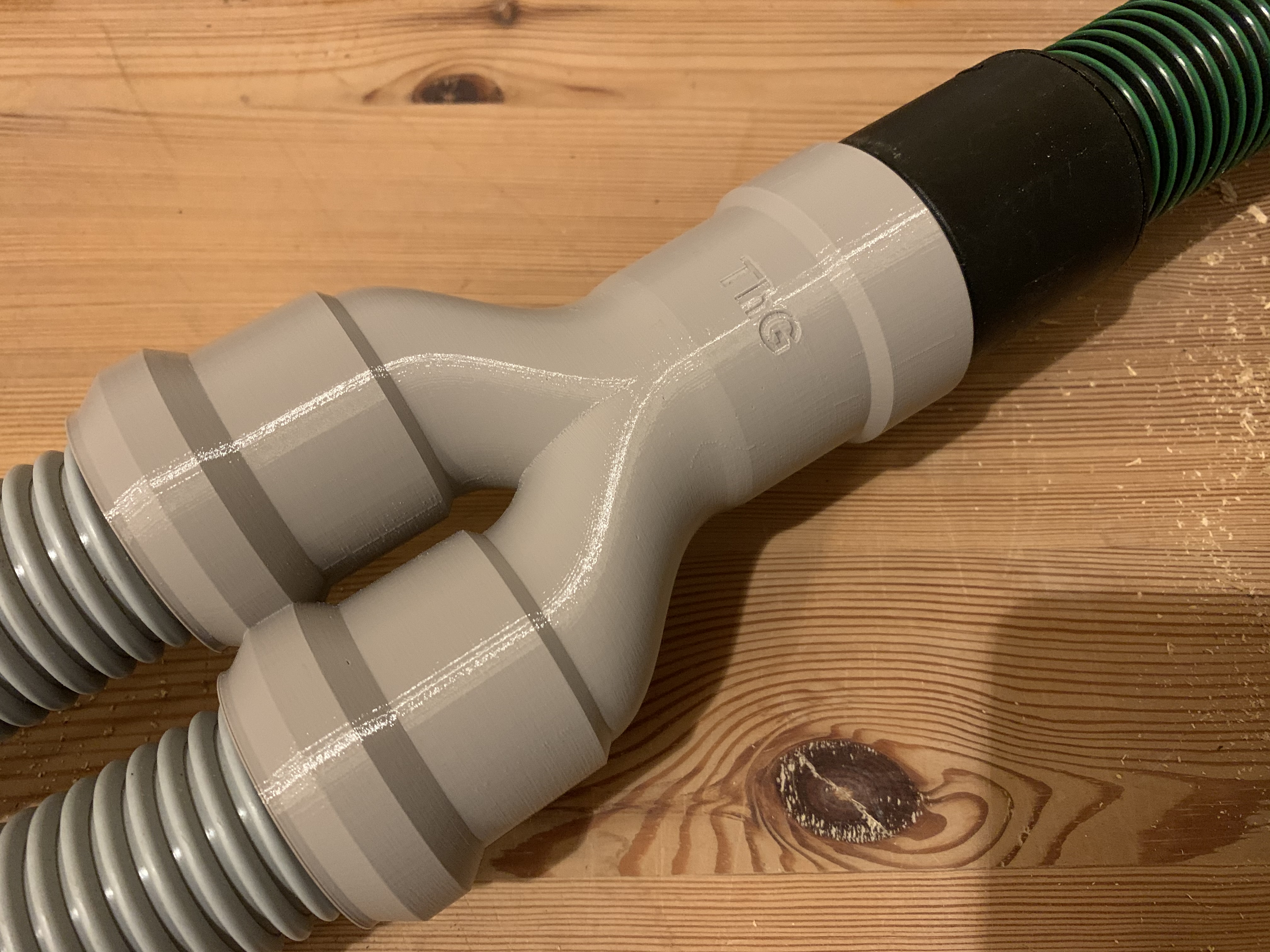 Large Festool hose Y-adapter
