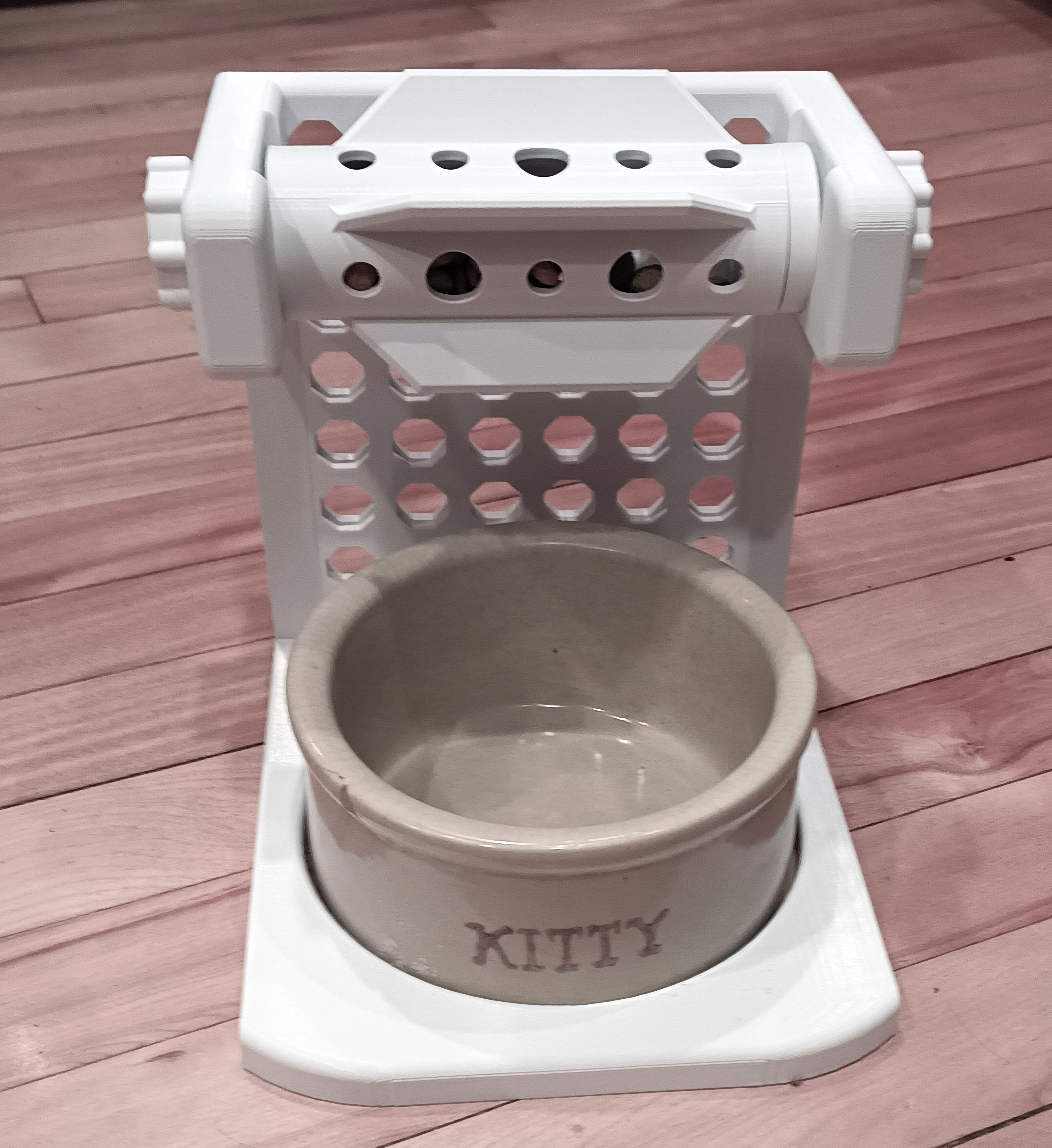 Hexagon Slow Feeder for 6" Dia Bowl