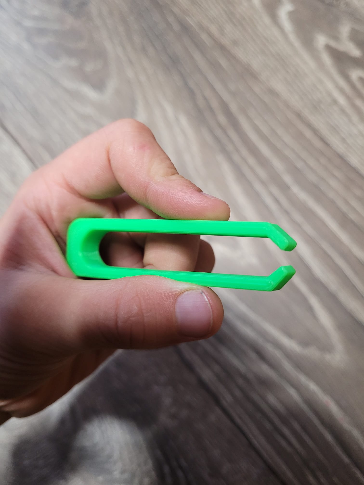 Simple tweezers