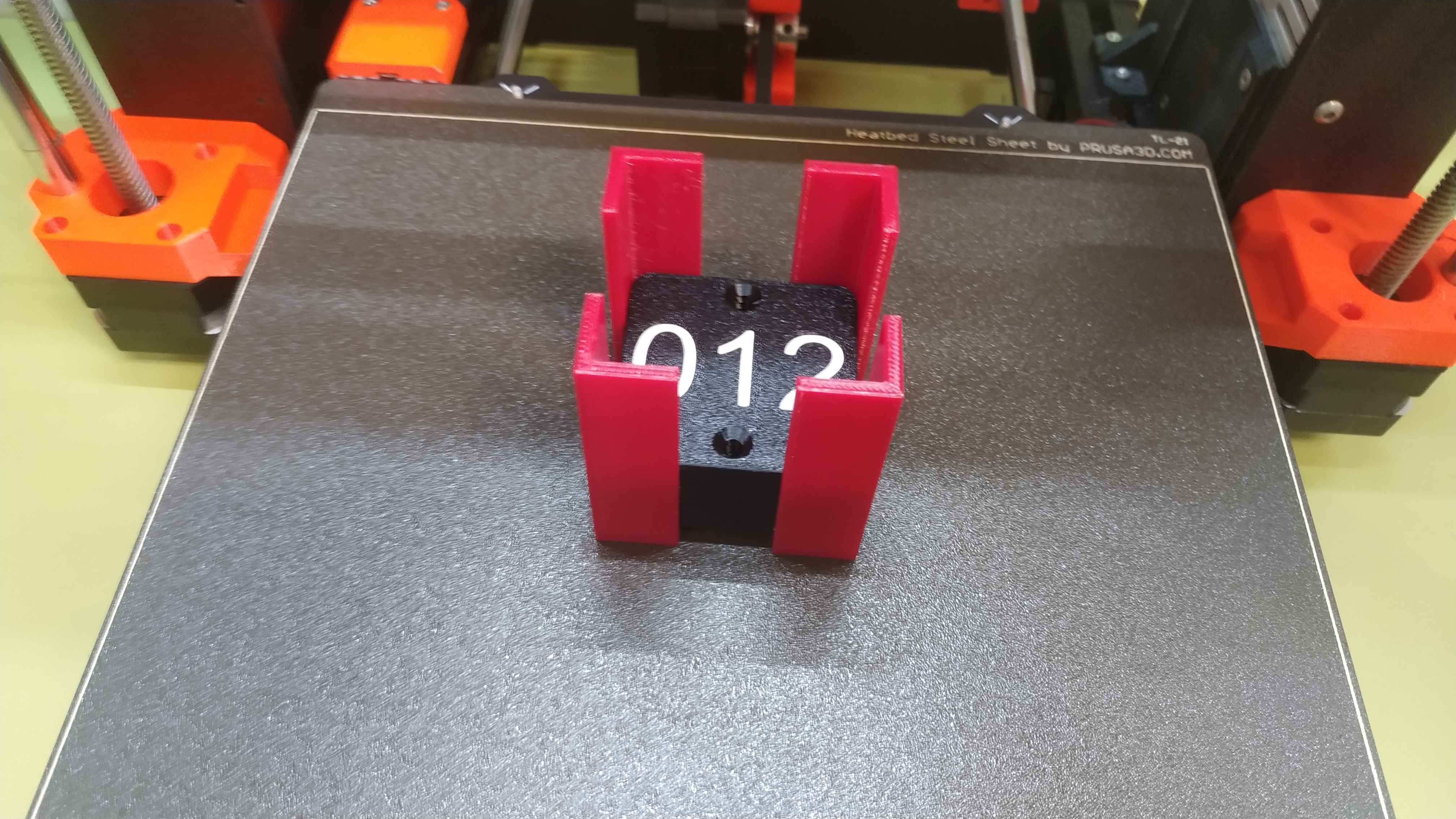 Box na čísla šatnich skříněk — miniatura 2