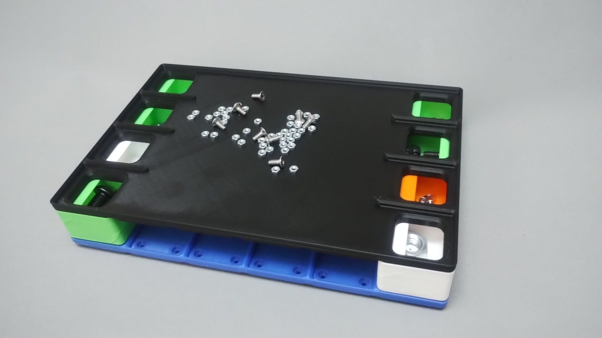 Gridfinity sorter tray (parametric)