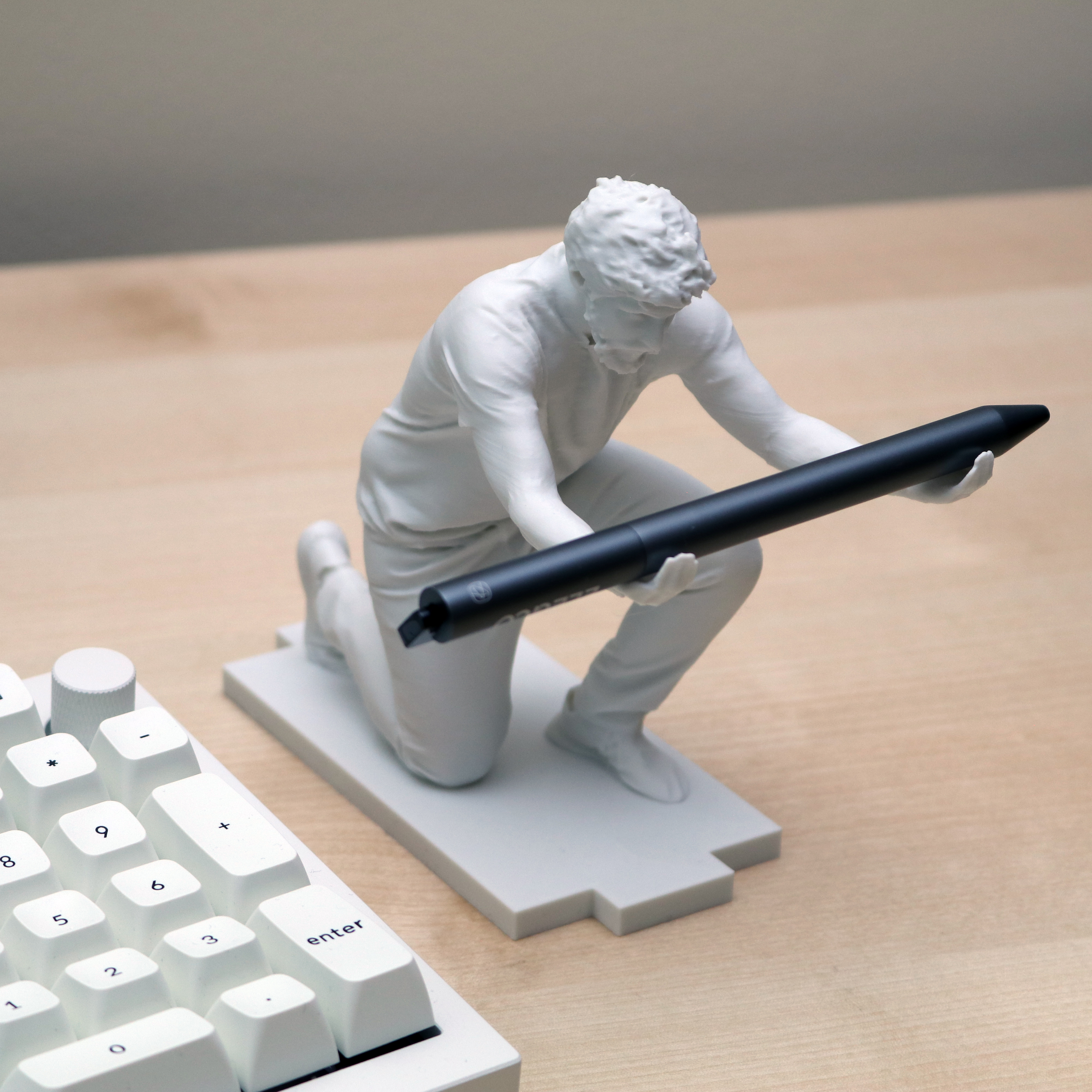 Andrew Sink - Pen Holder 3D Scan