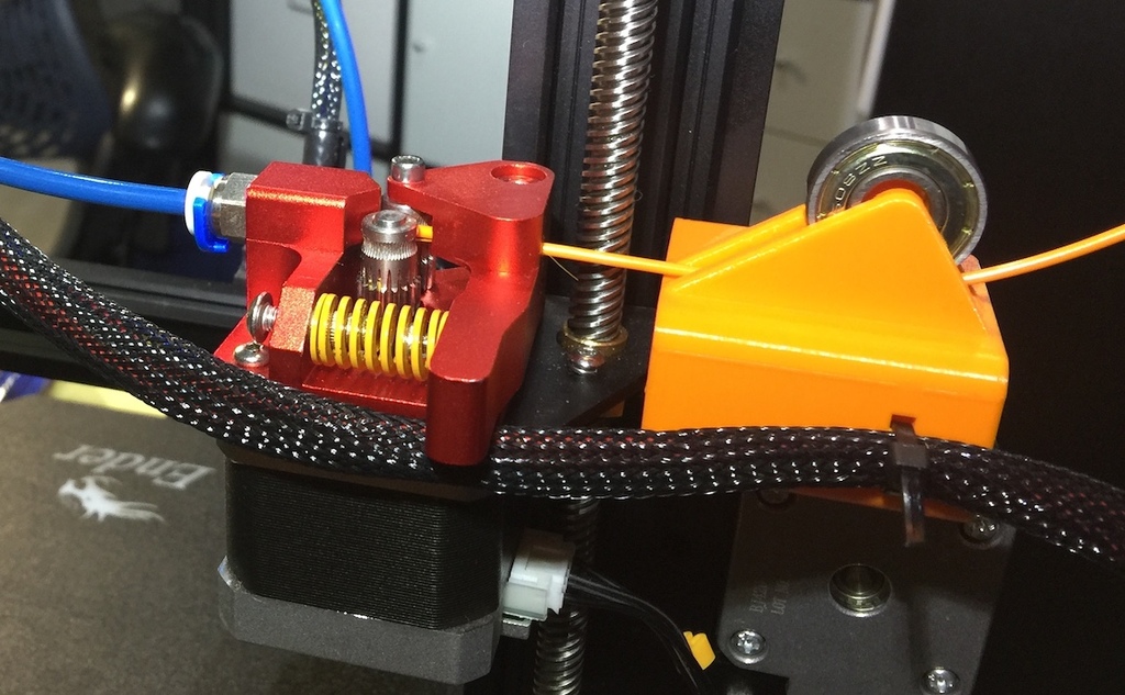 Ender 3 Pro with Metal dual drive extruder - Filament runout sensor and guide
