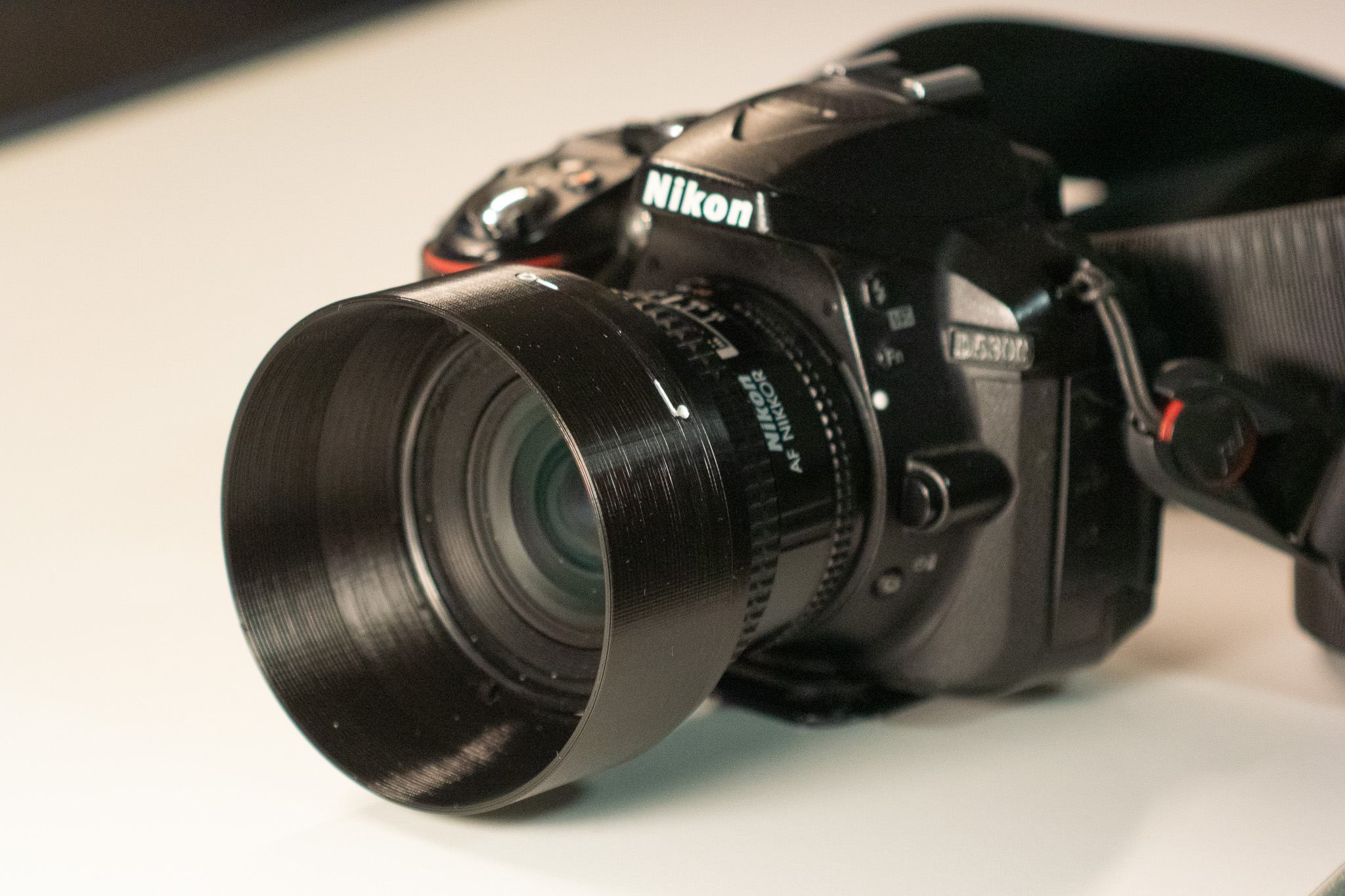 Nikon HB-4 Lens Hoods