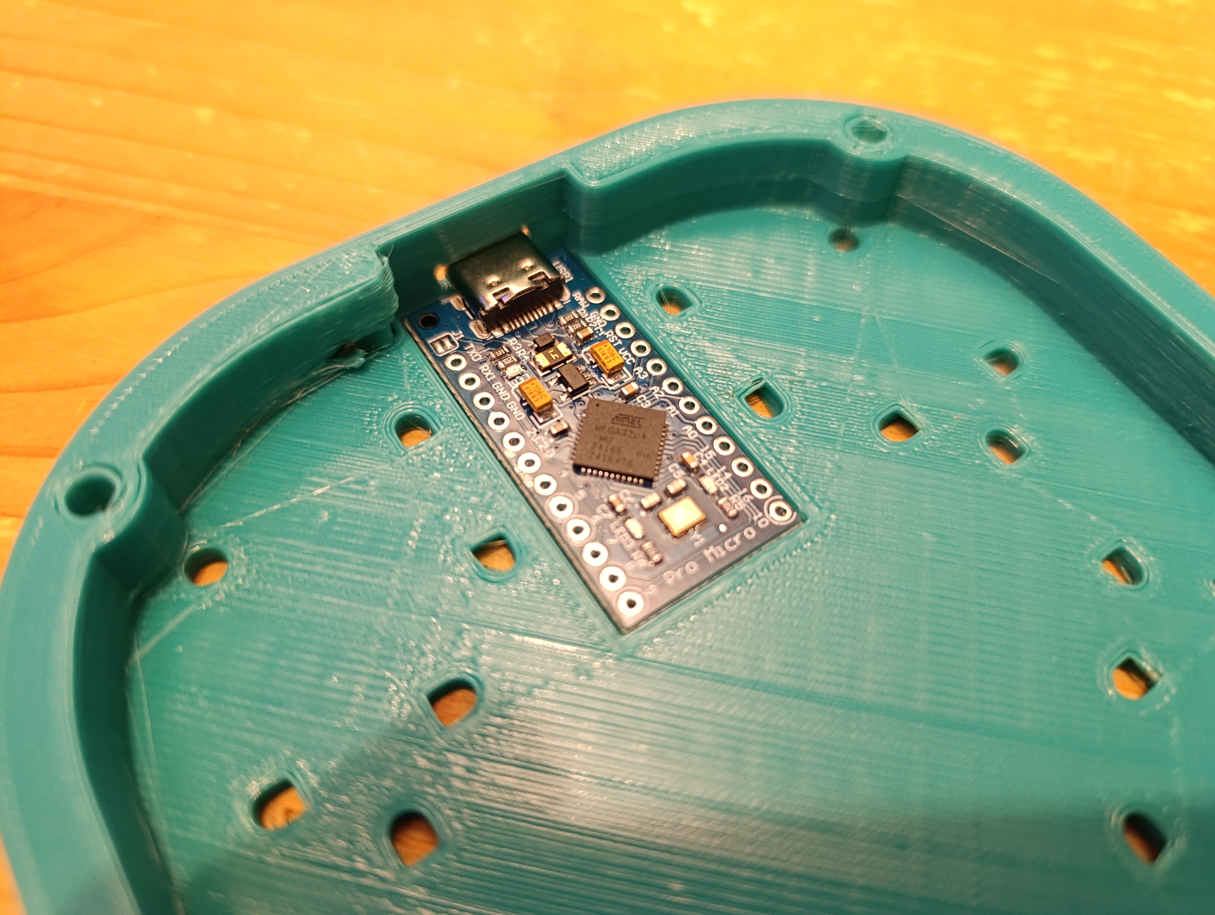 USB-C Pro Micro base for slim mini spacemouse