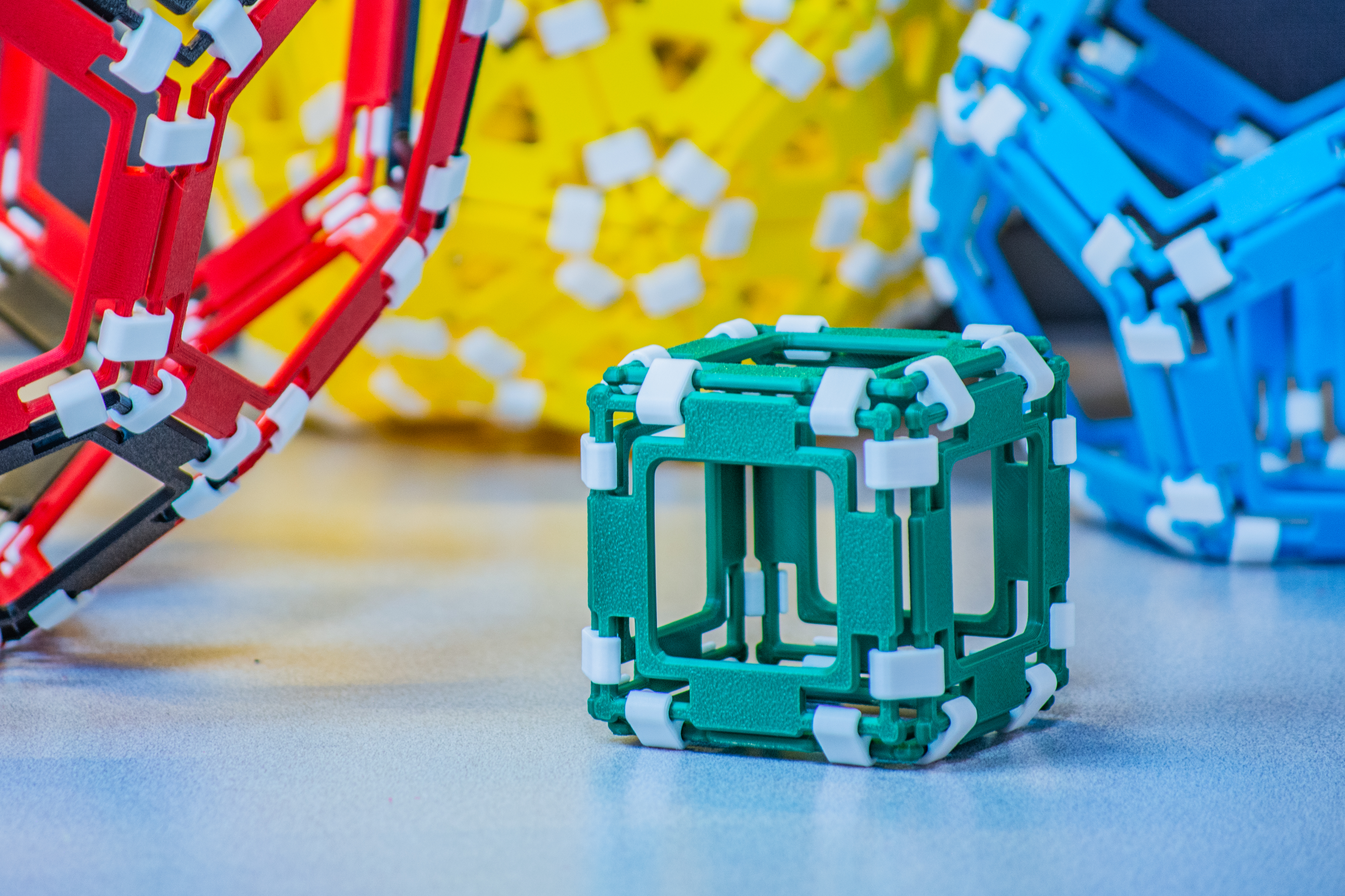 Build-a-shape Polygon Kit