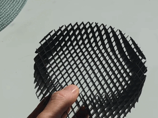 Disappearing catchall tray