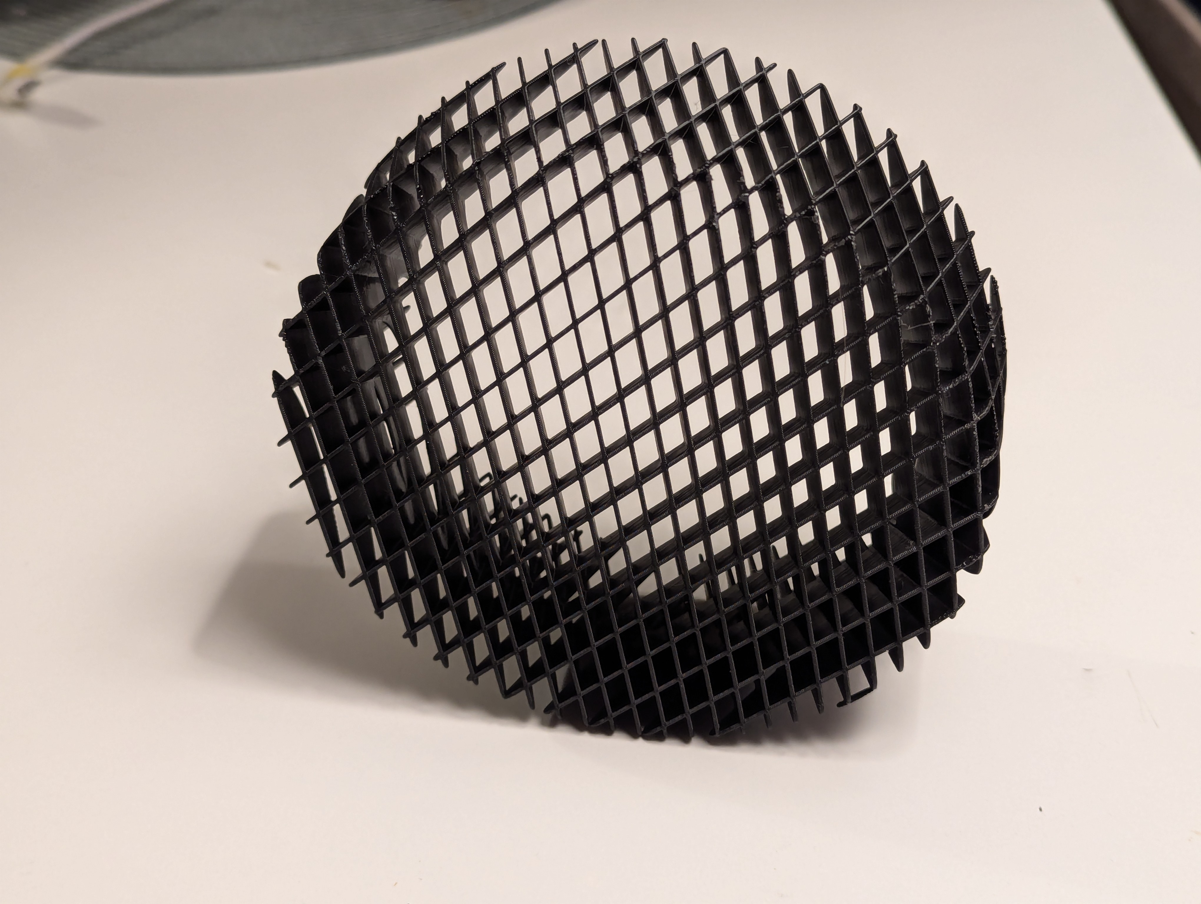 Miniatura 4 do modelo 3D Disappearing catchall tray