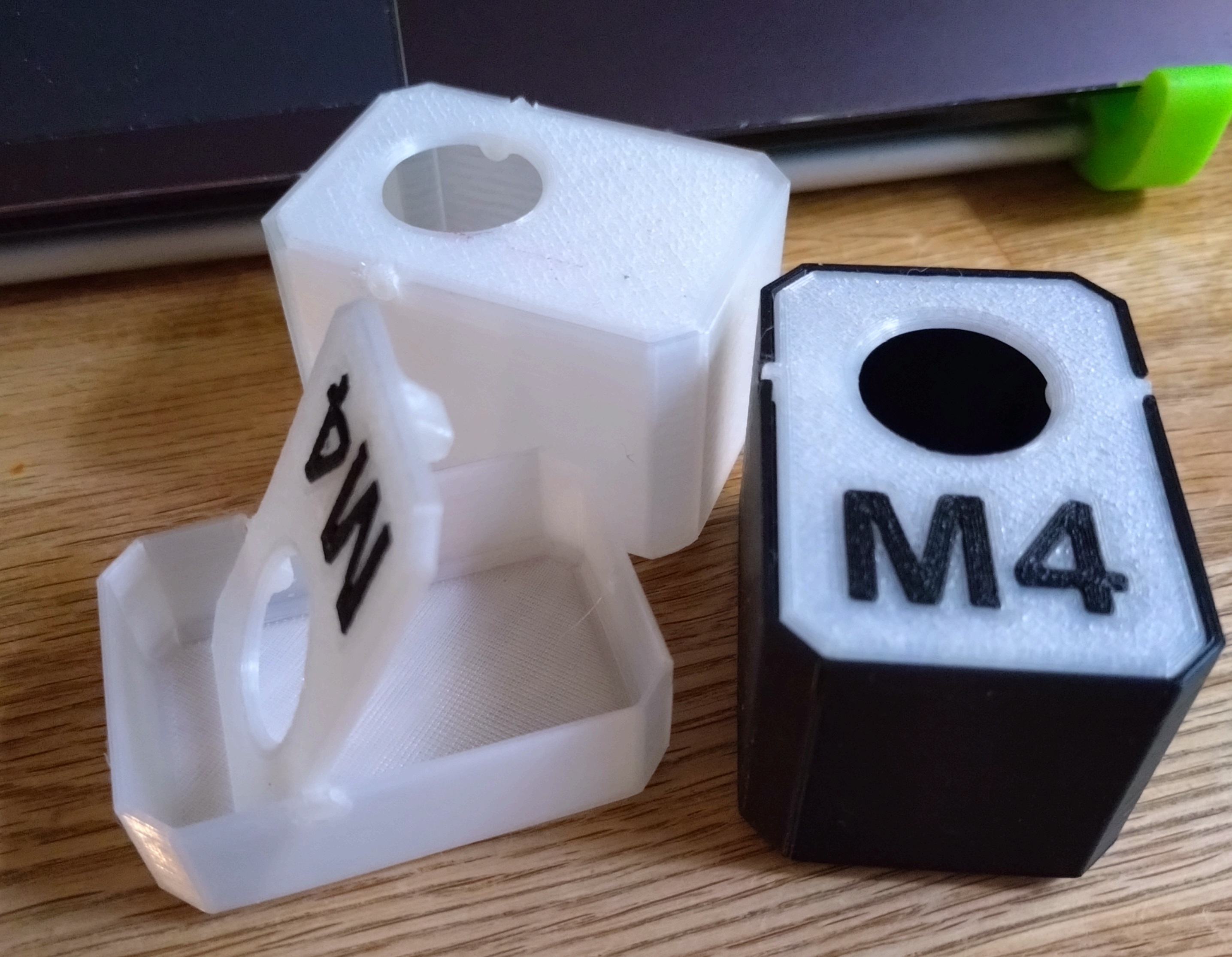 Snapmaker toolbox screw safe-keeping