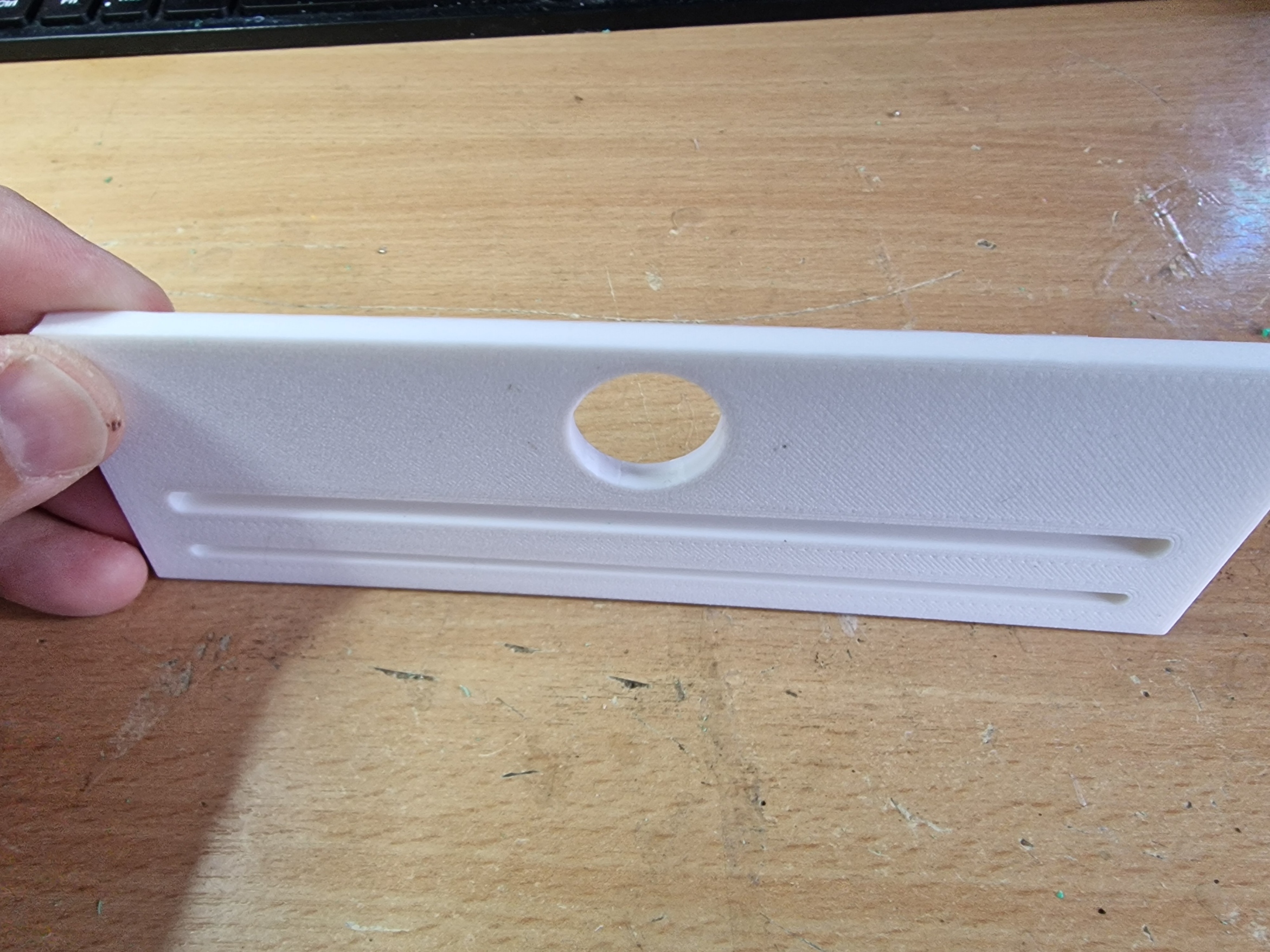 Pet food pouch squeezer by Barkingmad15 Download free STL model