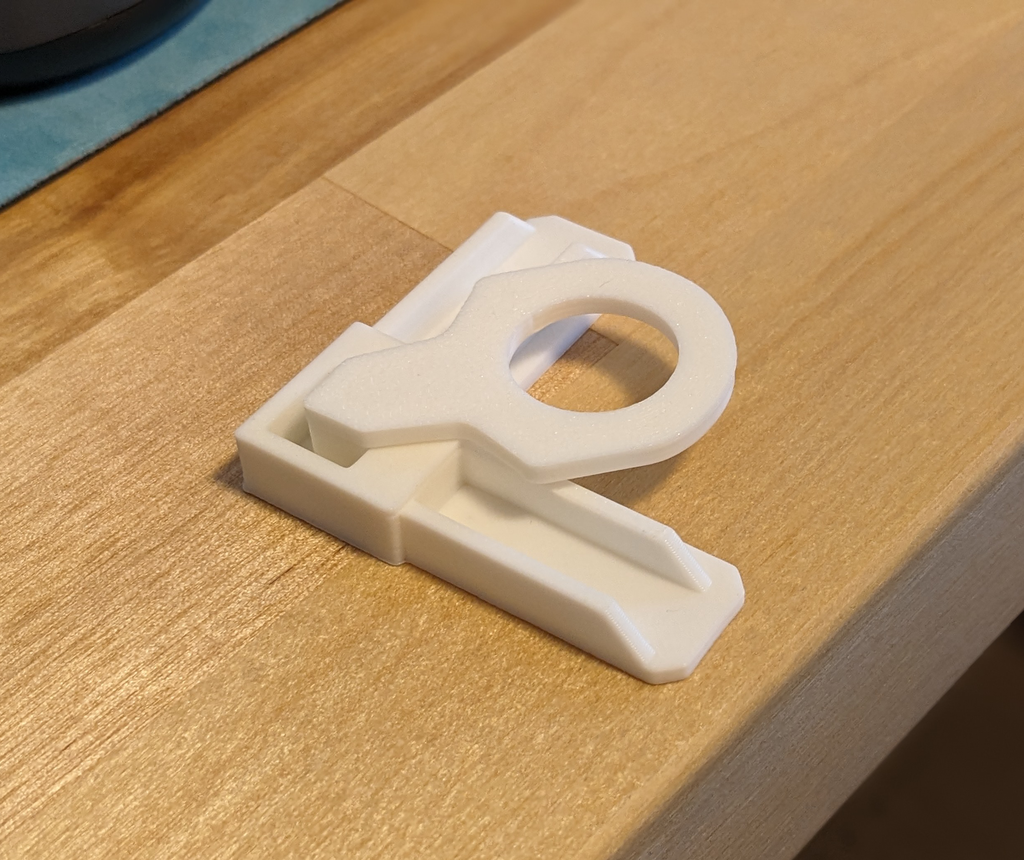 Miniatura 2 do modelo 3D Window Screen Corner Bracket (with install tool)